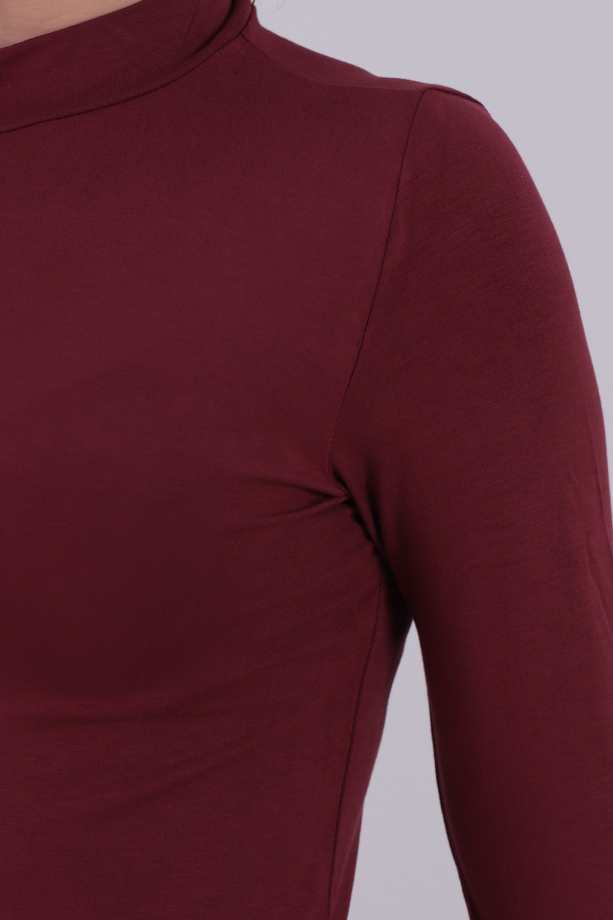 Kadın Bordo Yarım Balıkçı Parmak Geçmeli Body ARM-26K135002