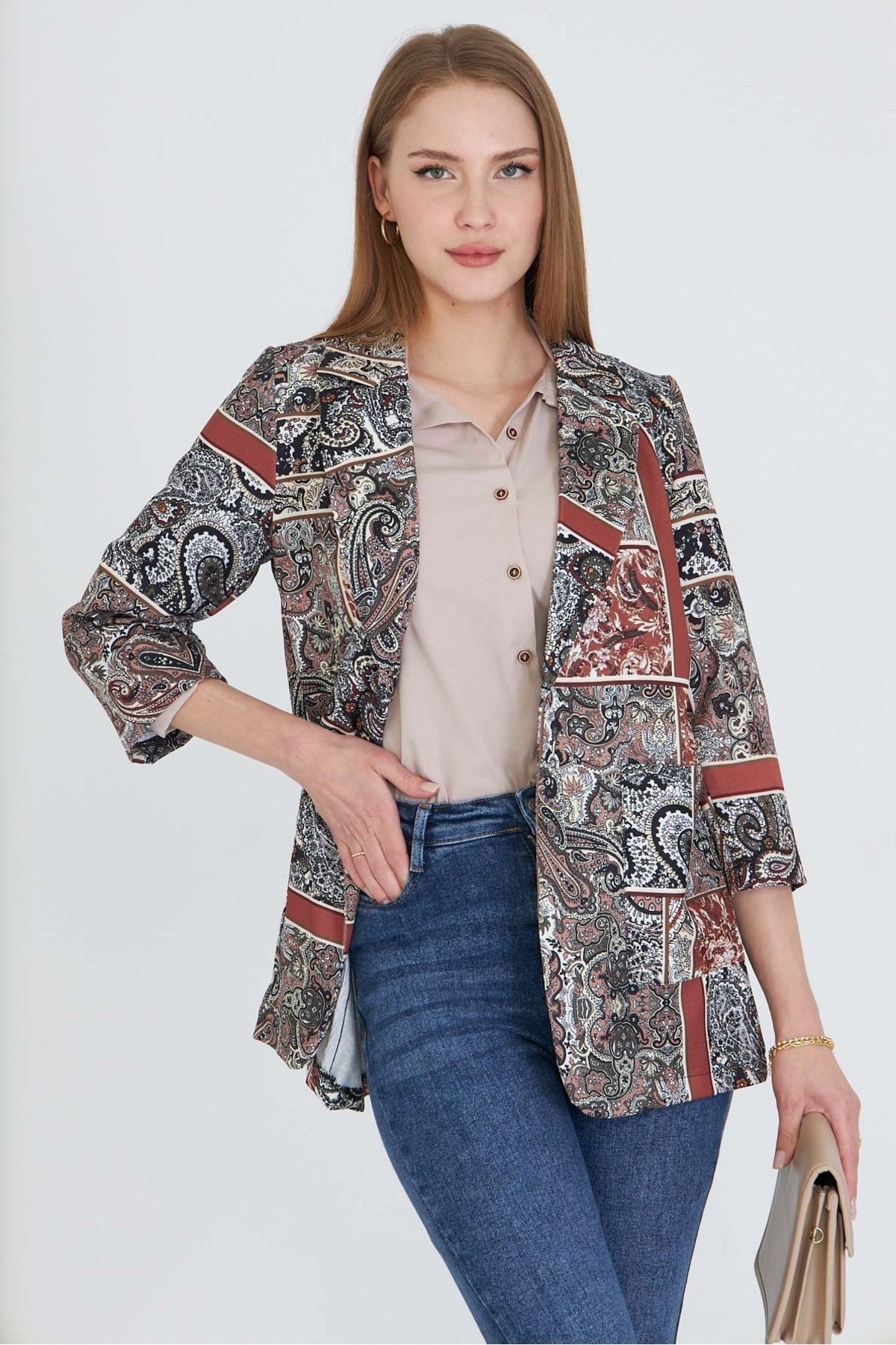 Kadın Kahve Cepli Oversize Ceket ARM-25Y001057