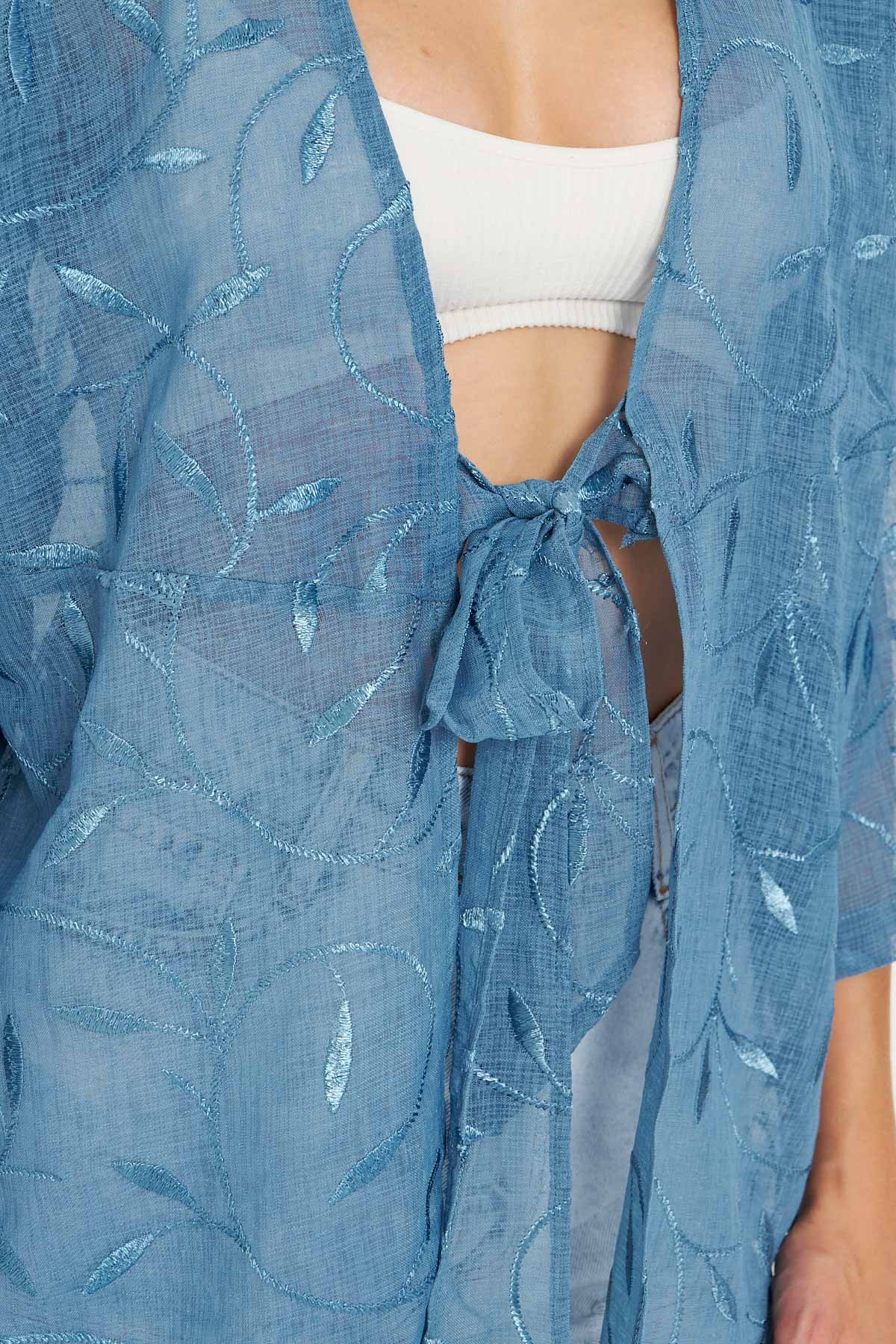 Kadın Açık Mavi Önden Bağlamalı Kimono Gömlek ARM-25Y001108