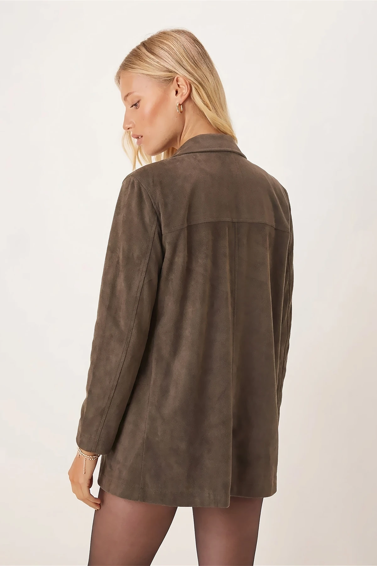 Kadın Haki Yakalı Cep Kapaklı Düğmeli Vatkalı Premium Süet Oversize Ceket ARM-25K001057