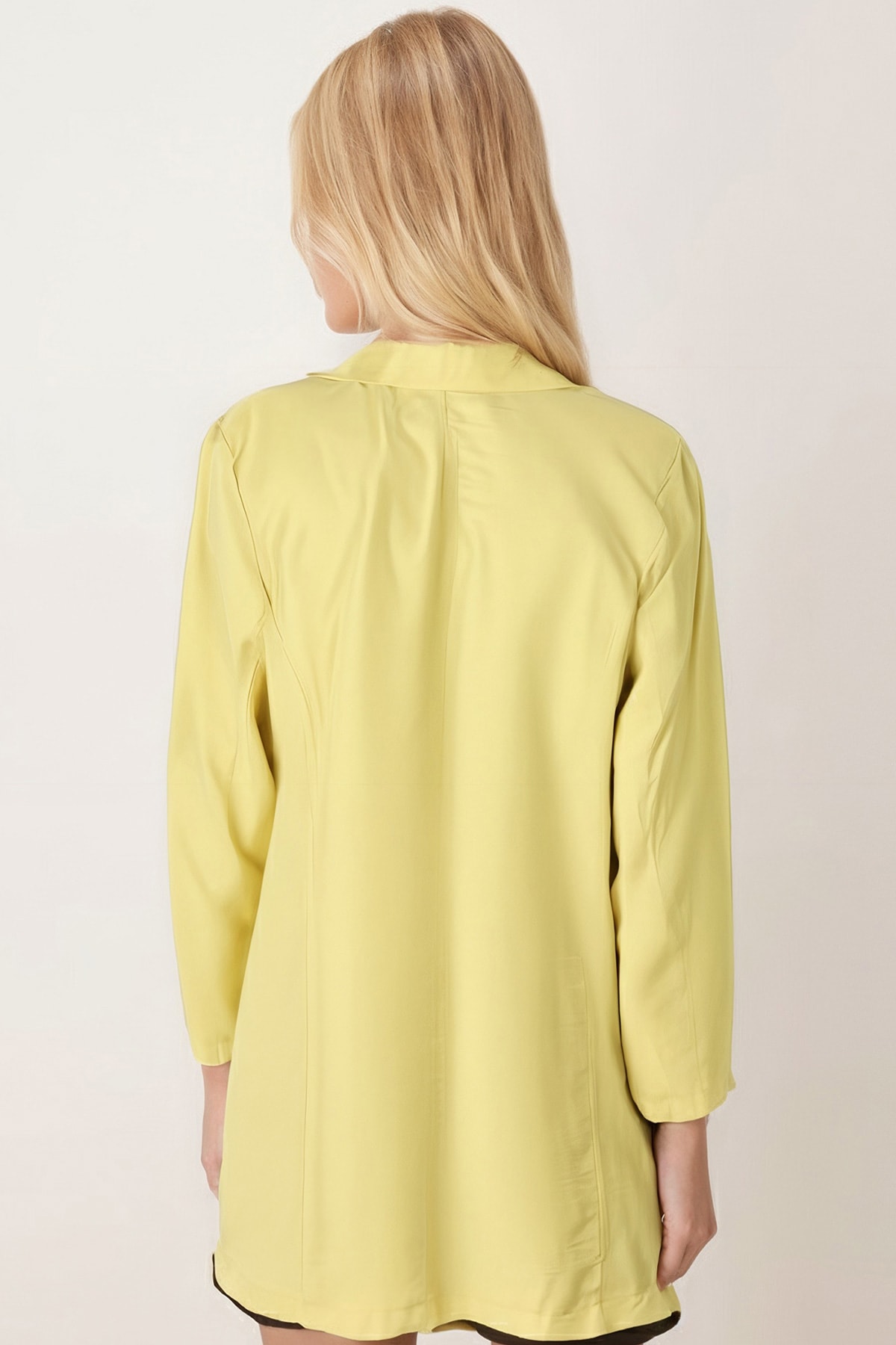 Kadın Fıstık Yeşili Cepli Oversize Ceket ARM-26K001005