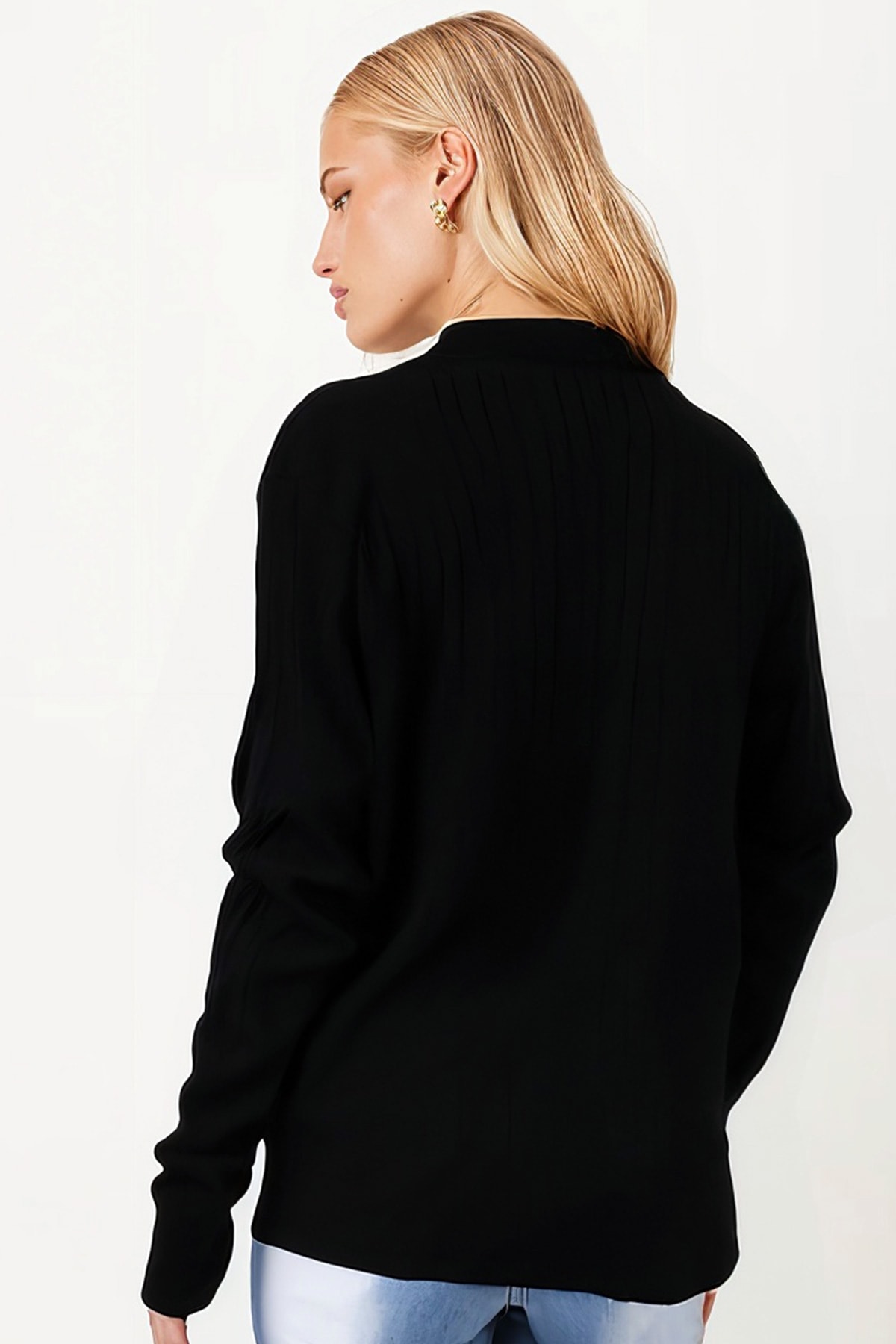 Kadın Siyah Polo Yaka Fitilli Triko Bluz ARM-26K012001