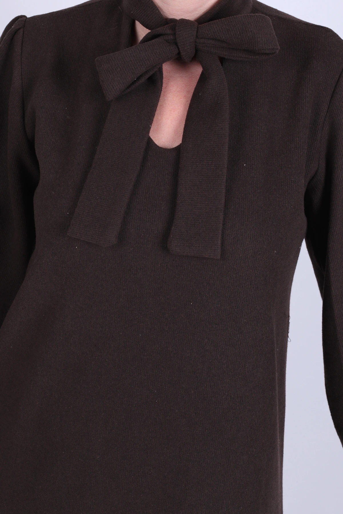 Kadın Koyu Kahve Yakası Bağlamalı Kolları Lastikli Kadife Elbise ARM-25K001087