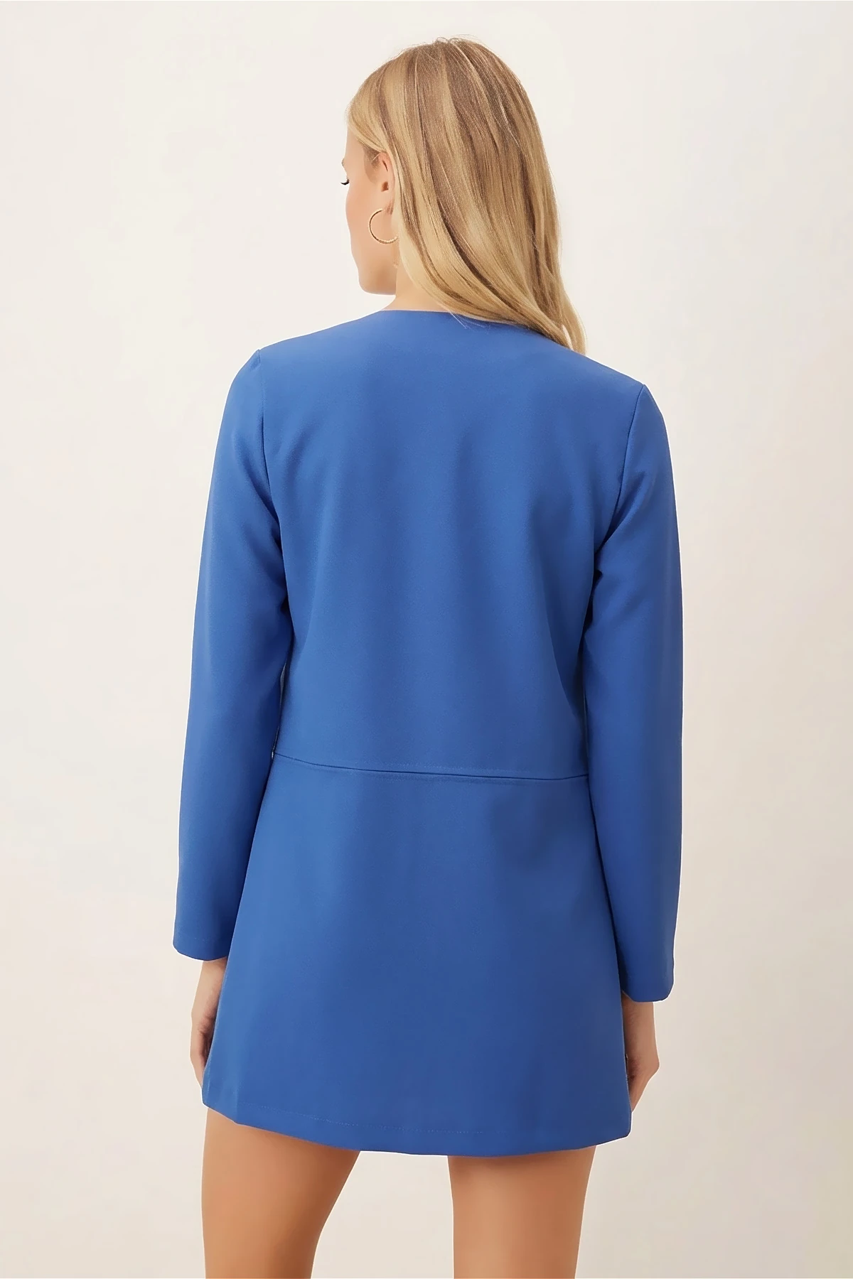 Kadın Saks Beli Dikişli Uzun Ceket ARM-26K001017