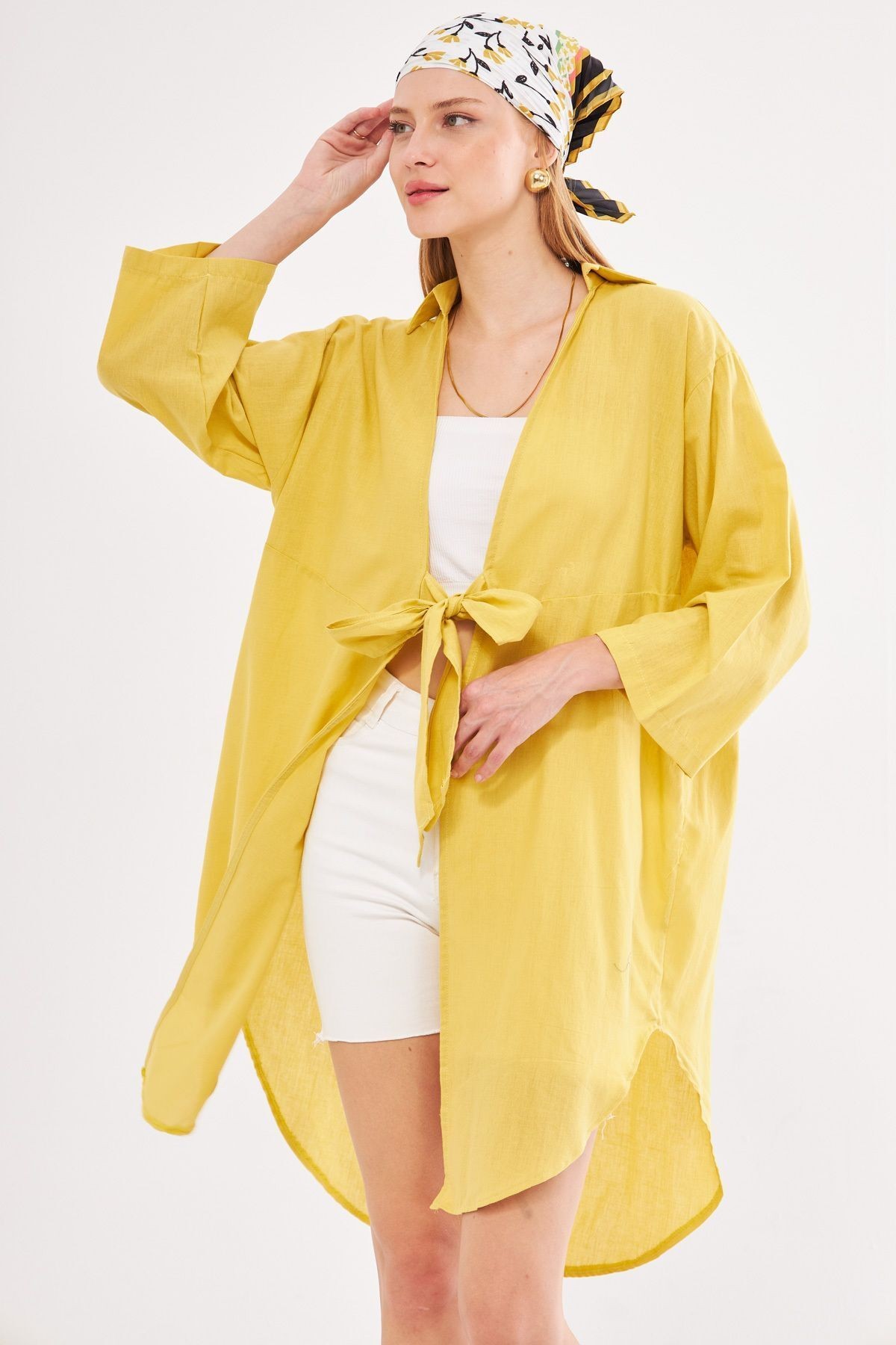 Kadın Sarı Önden Bağlamalı İnce Keten Kumaş Midi Boy Kimono Gömlek ARM-24Y001081