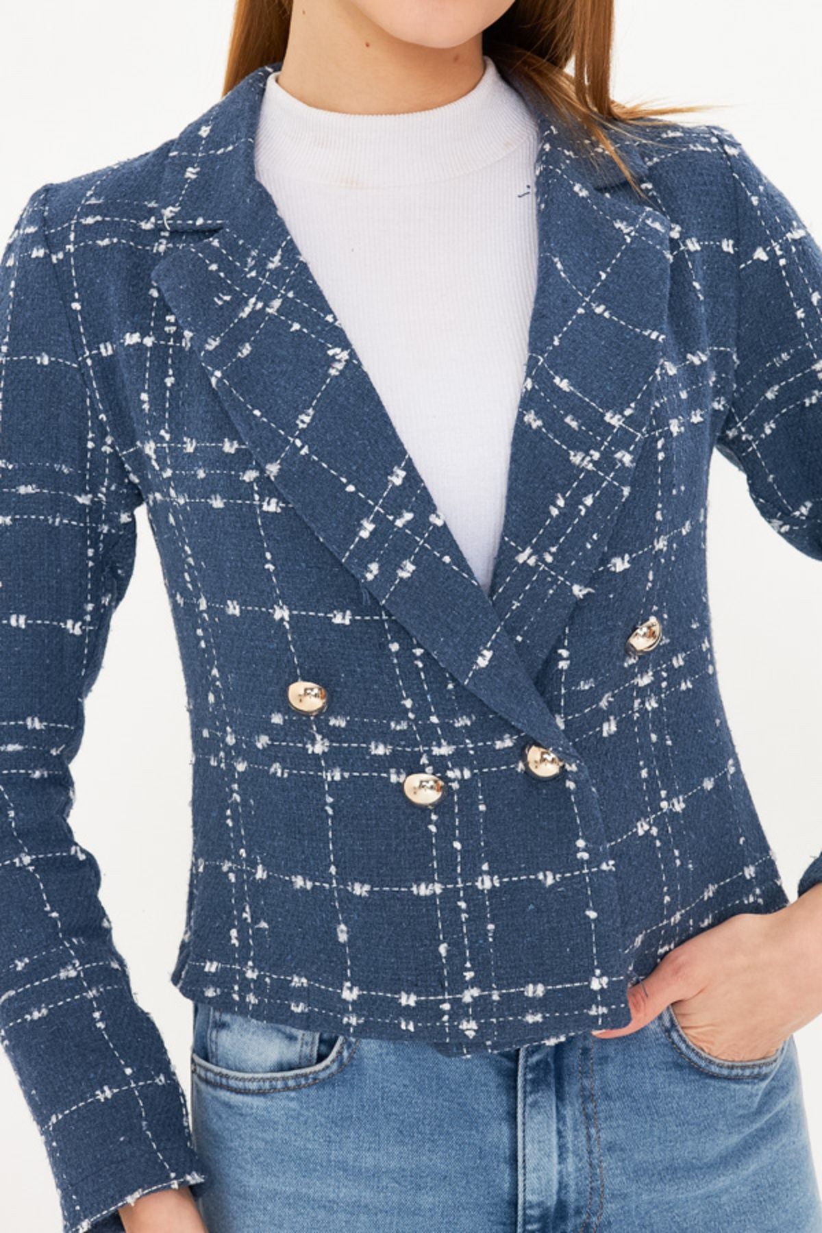 Kadın Koyu Mavi Kruvaze Yaka Tüvit Crop Ceket ARM-24K001014