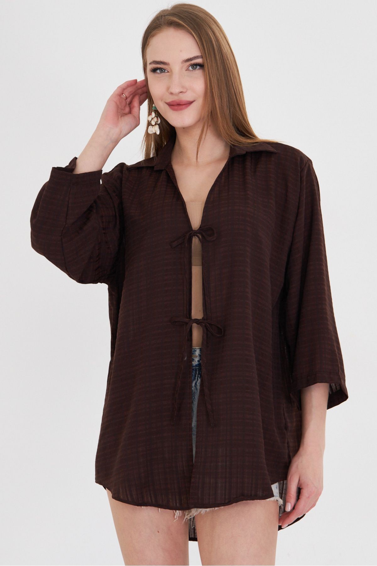 Kadın Koyu Kahve Gömlek Yakalı Önden Bağcıklı Kimono Gömlek ARM-25K001006