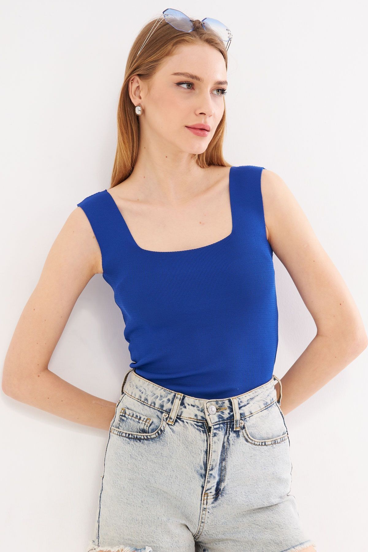Kadın Saks Kalın Askılı Kaşkorse Bluz Arm-23y069001