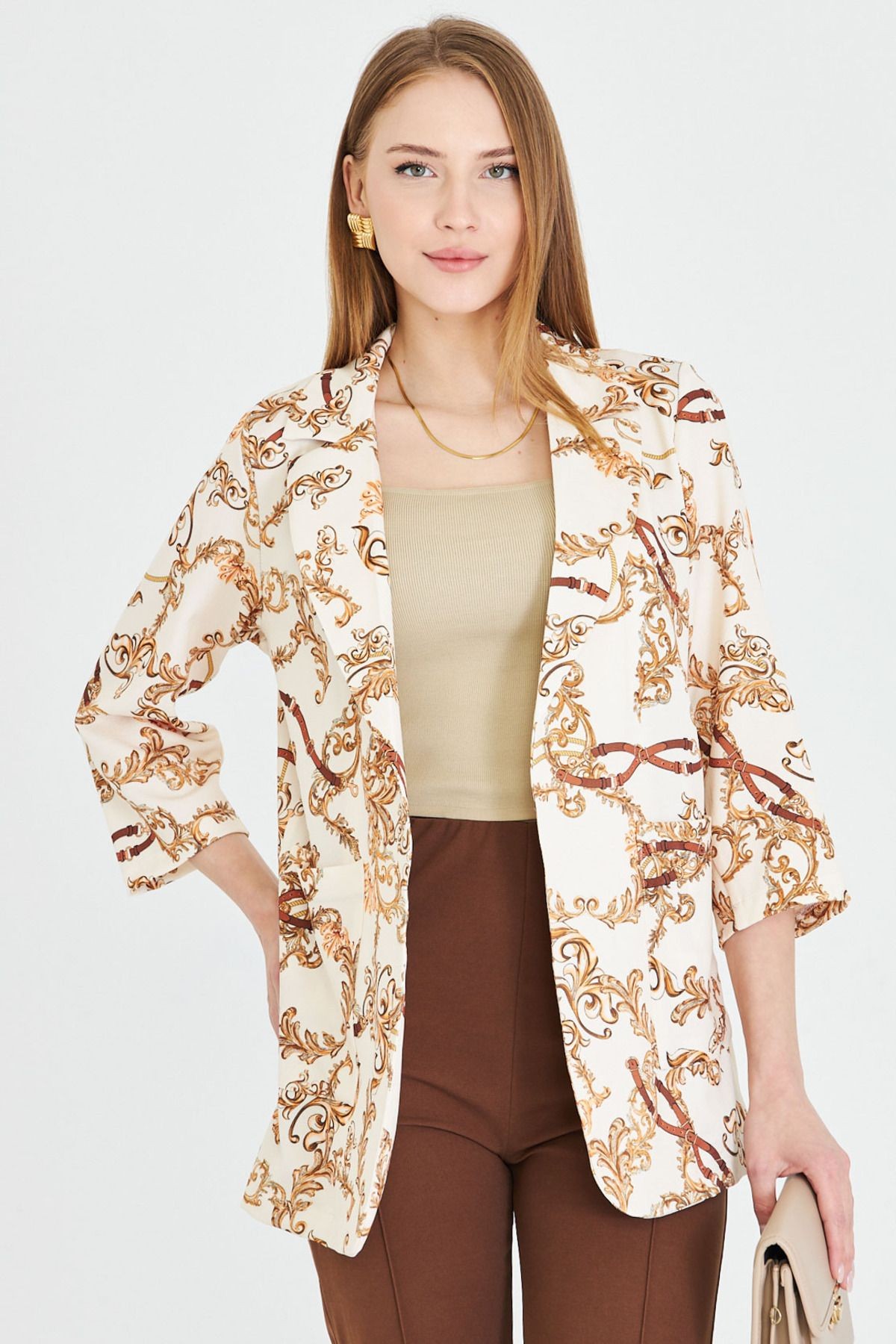Kadın Krem Cepli Oversize Ceket ARM-25Y001057