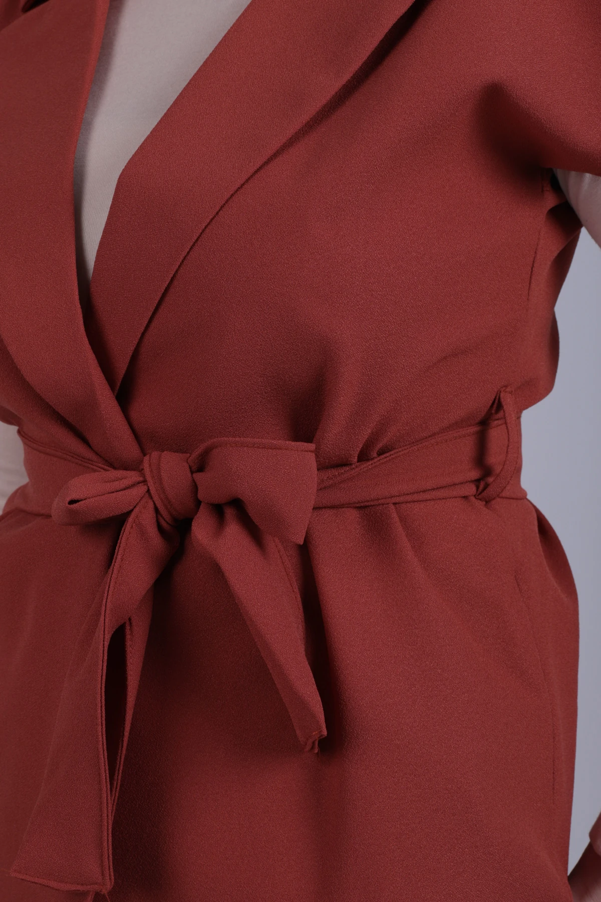 Kadın Kiremit Erkek Yaka Beli Kuşaklı Keten Görünümlü Yelek ARM-25Y001079