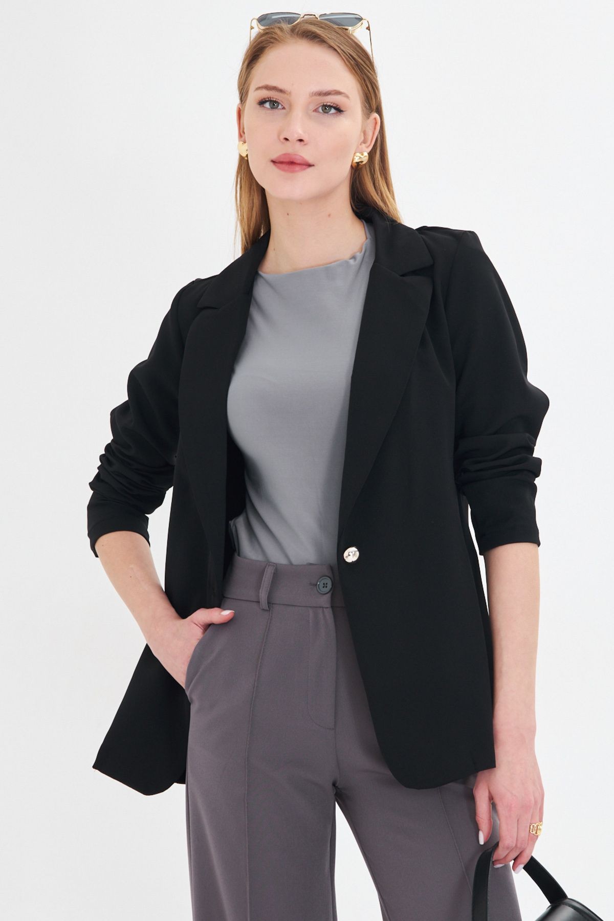 Kadın Siyah Tek Düğmeli Ceket Arm-23y001047