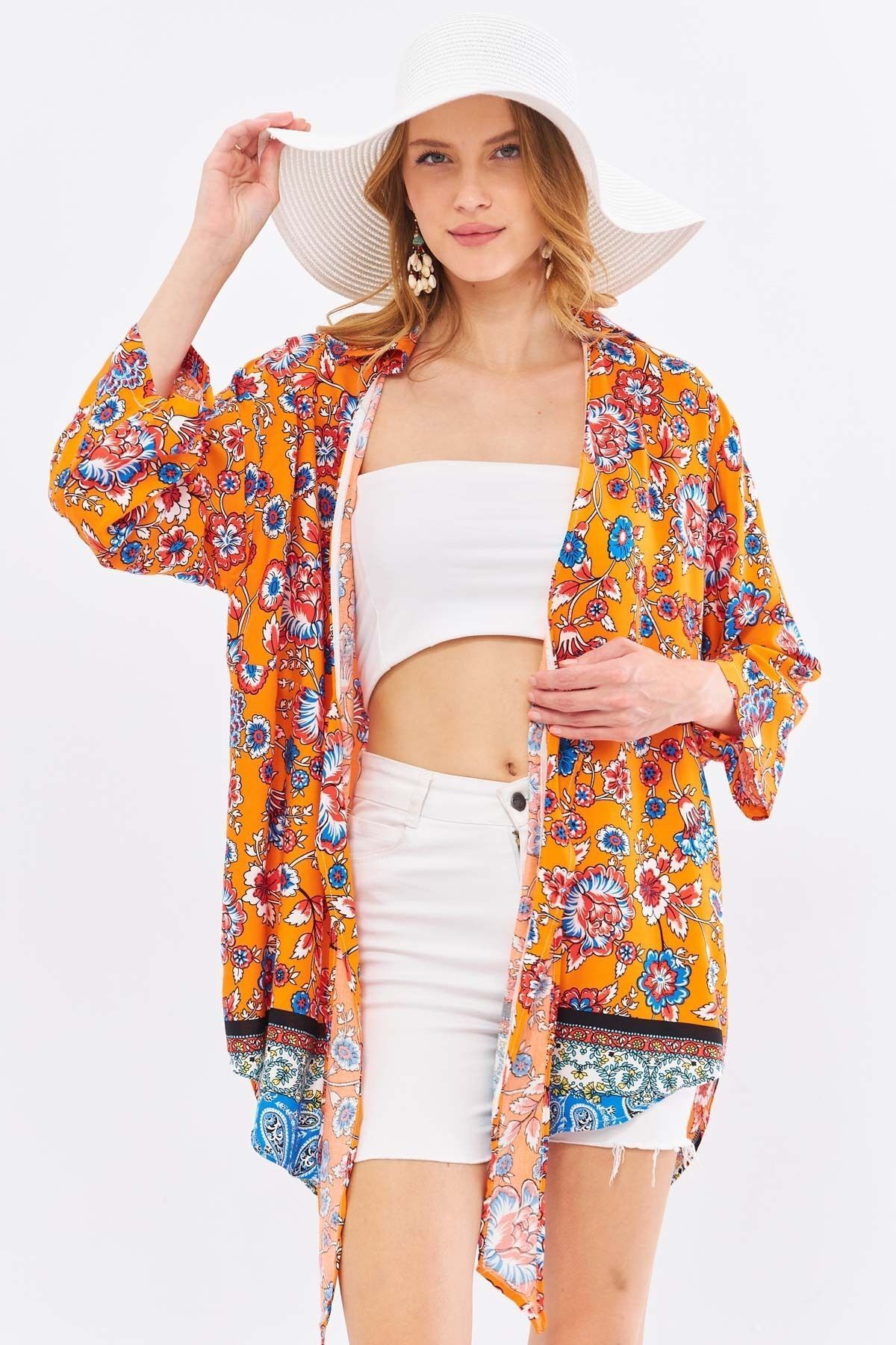 Kadın Nar Çiçeği Desenli Önden Bağlamalı Kimono Gömlek ARM-24Y001080