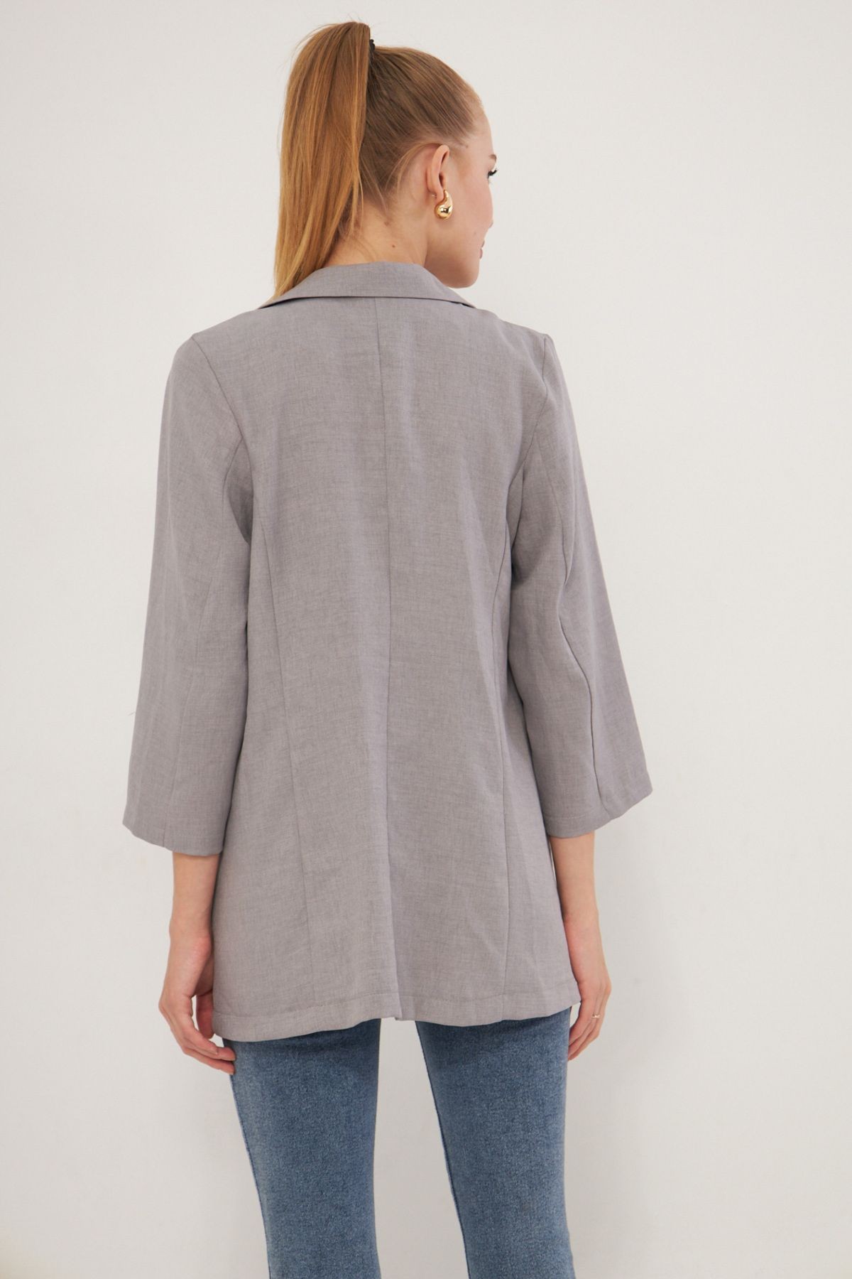 Kadın Gri Cepli Oversize Ceket ARM-24Y001115