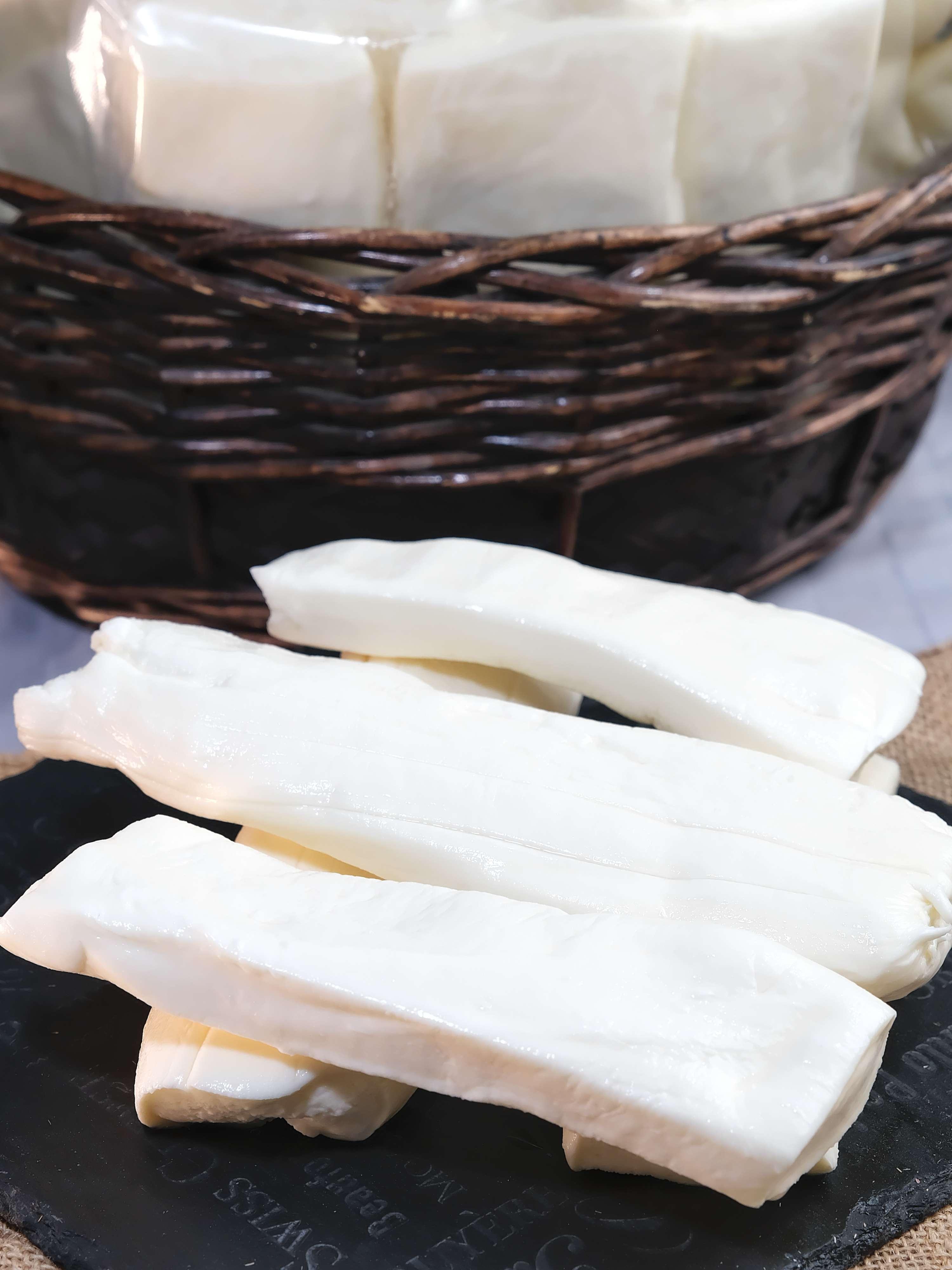 Dil   Peyniri Tam Yağlı Az Tuzlu 1 kg