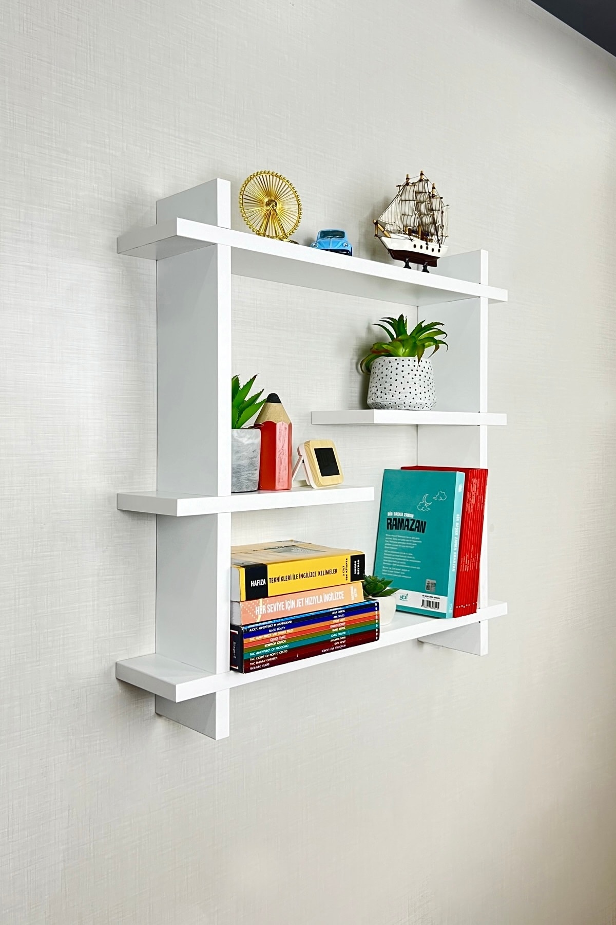 Duvar Rafı Kitaplık Duvara Monte Kitap Rafı Modern Dekoratif Pratik Şık Raf Ev Dekorasyonu