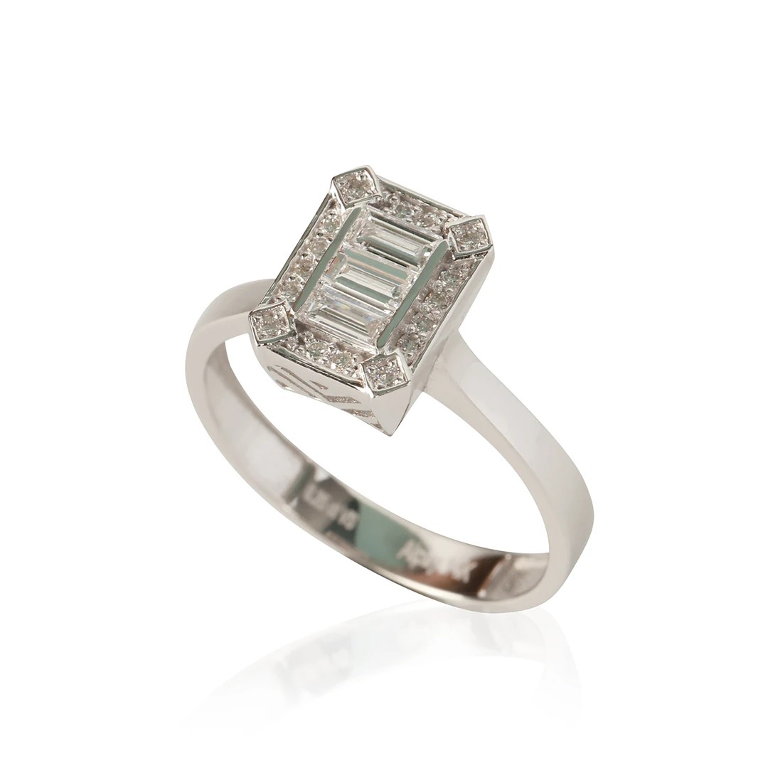 14K Diamond Stone Baguette Ring