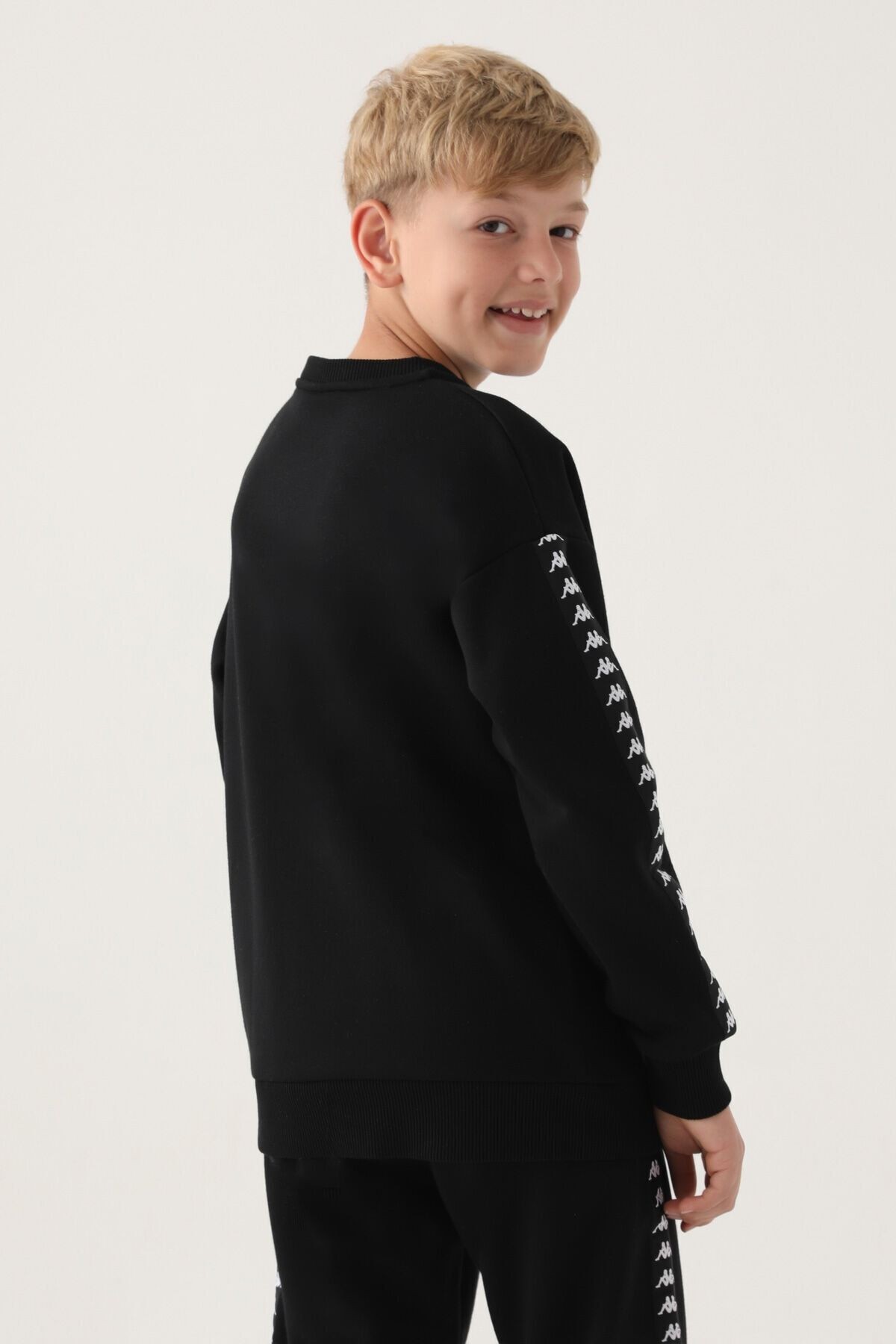 Kappa Krem Bisiklet Yaka Kol Baskı Detay Erkek Çocuk Sweatshirt