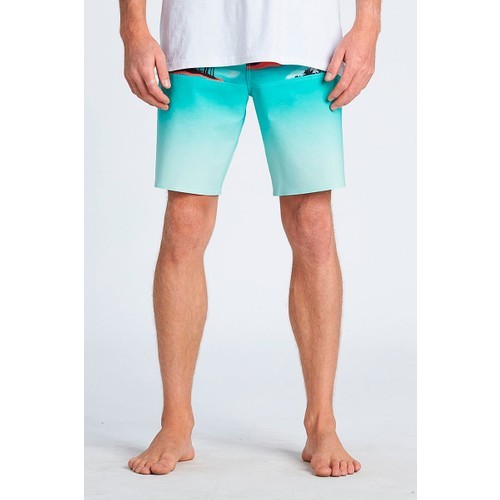 Billabong Tribong Pro Erkek Deniz Şortu S1BS26