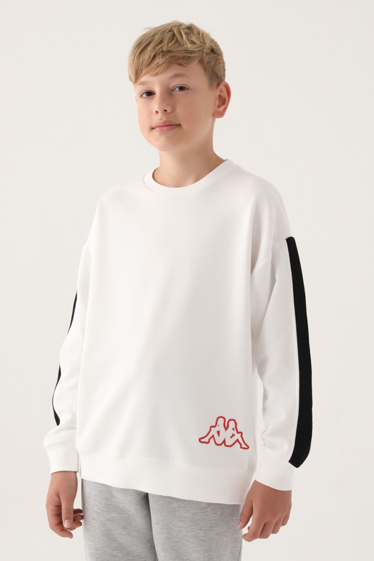 Kappa Erkek Çocuk Beyaz Sweatshirt