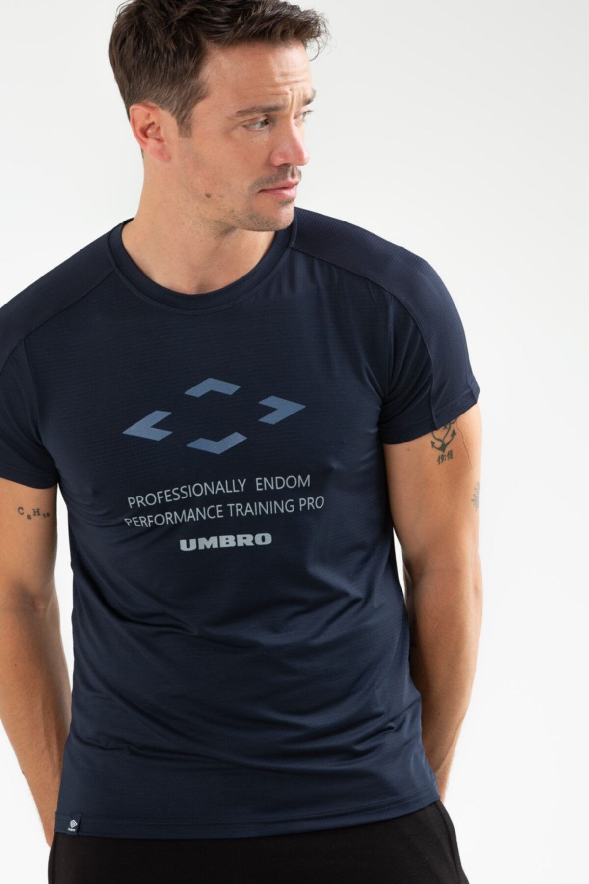 Umbro Tf-0117 Cary Erkek T-shirt Lacivert