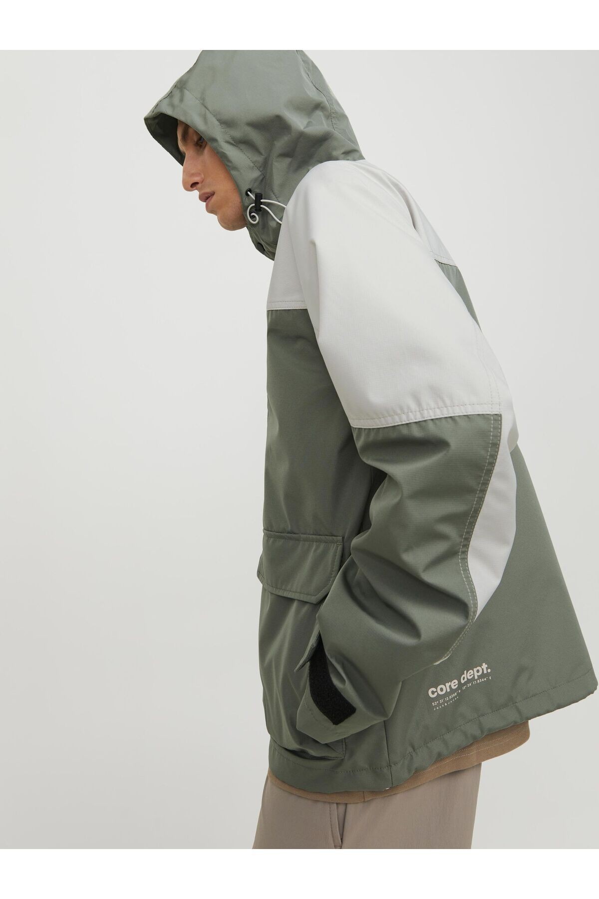 Jack & Jones Erkek Su Geçirmez Softshell Mont 12253569
