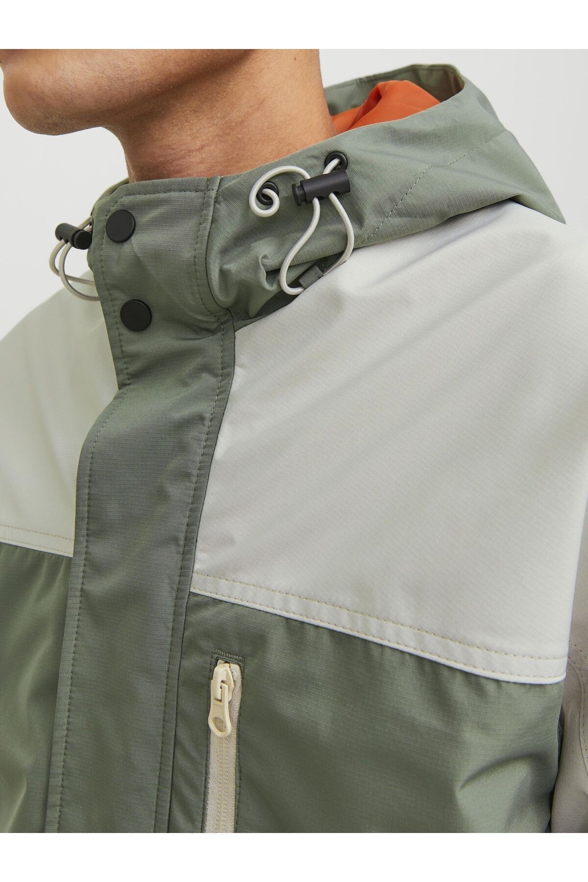 Jack & Jones Erkek Su Geçirmez Softshell Mont 12253569