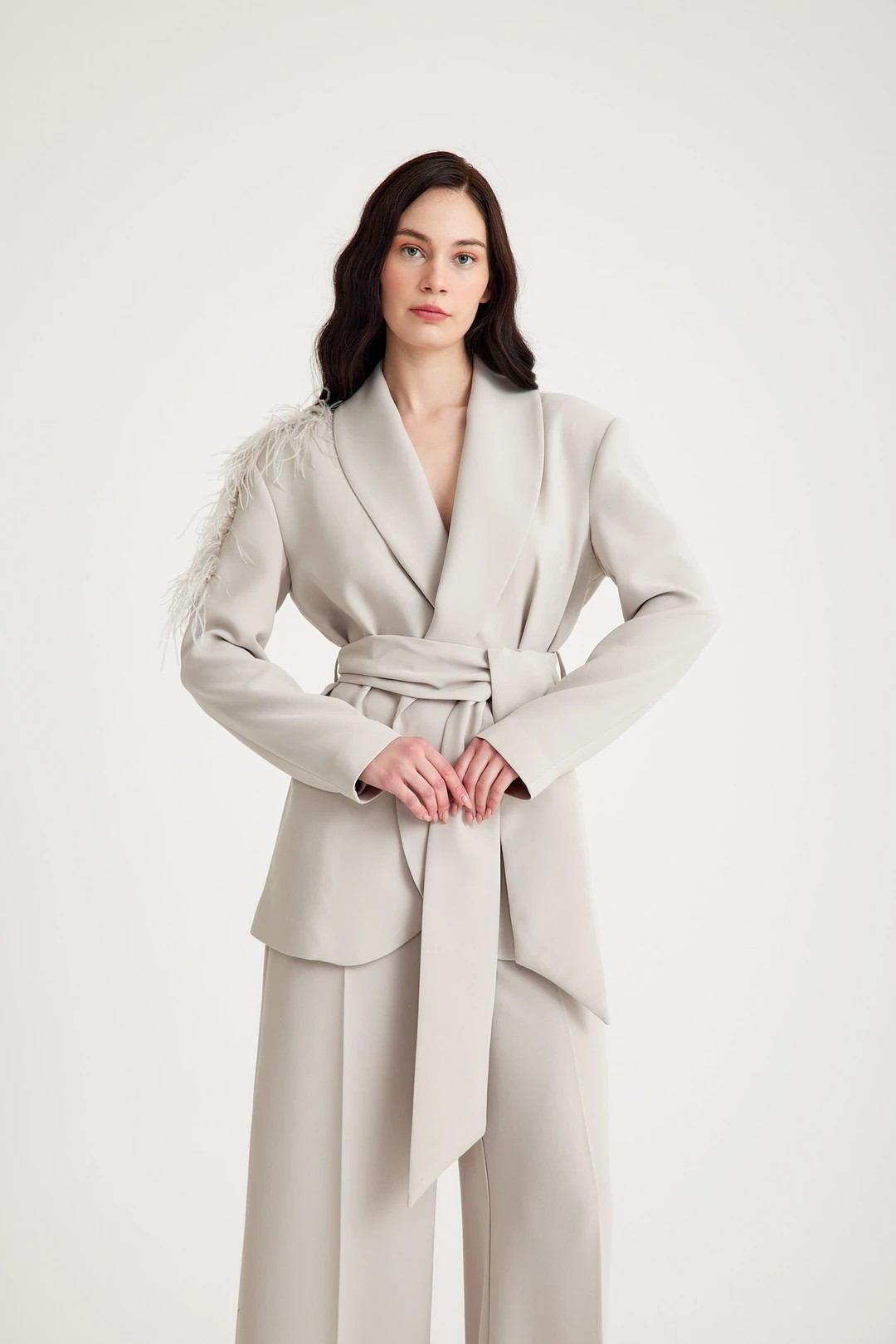 ALICIA SUIT