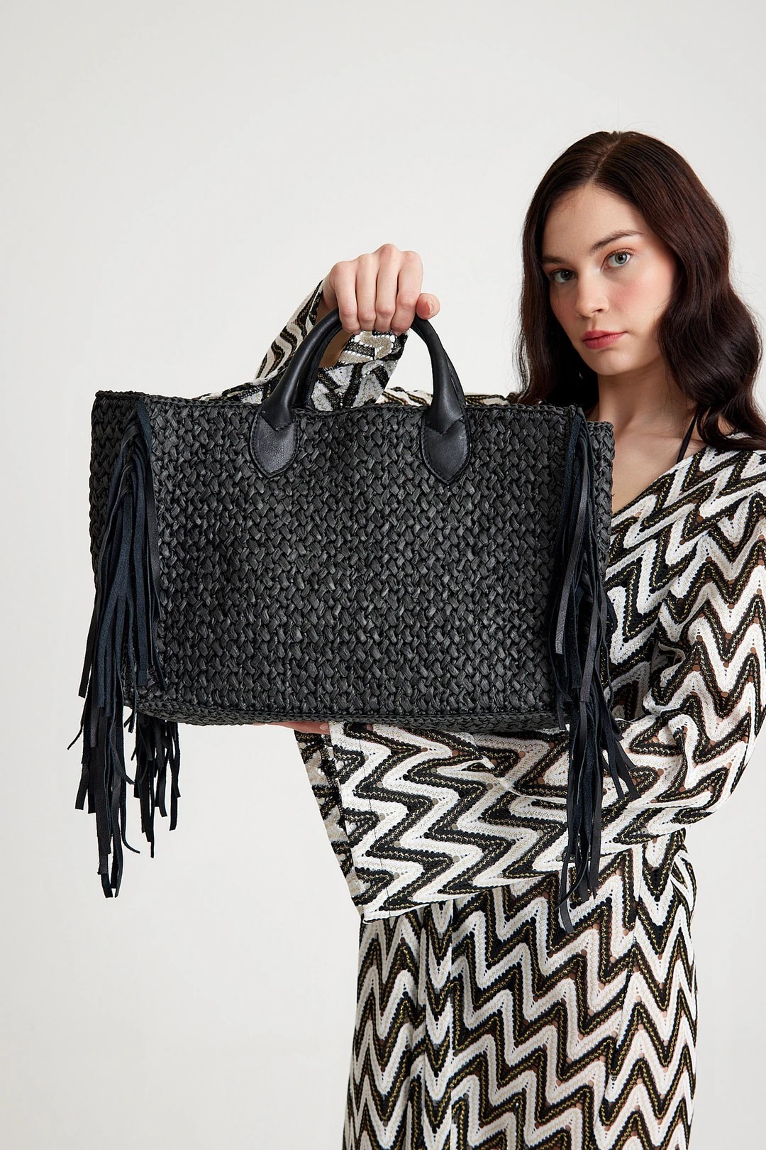 HERA RAFFIA TOTE BAG - Black