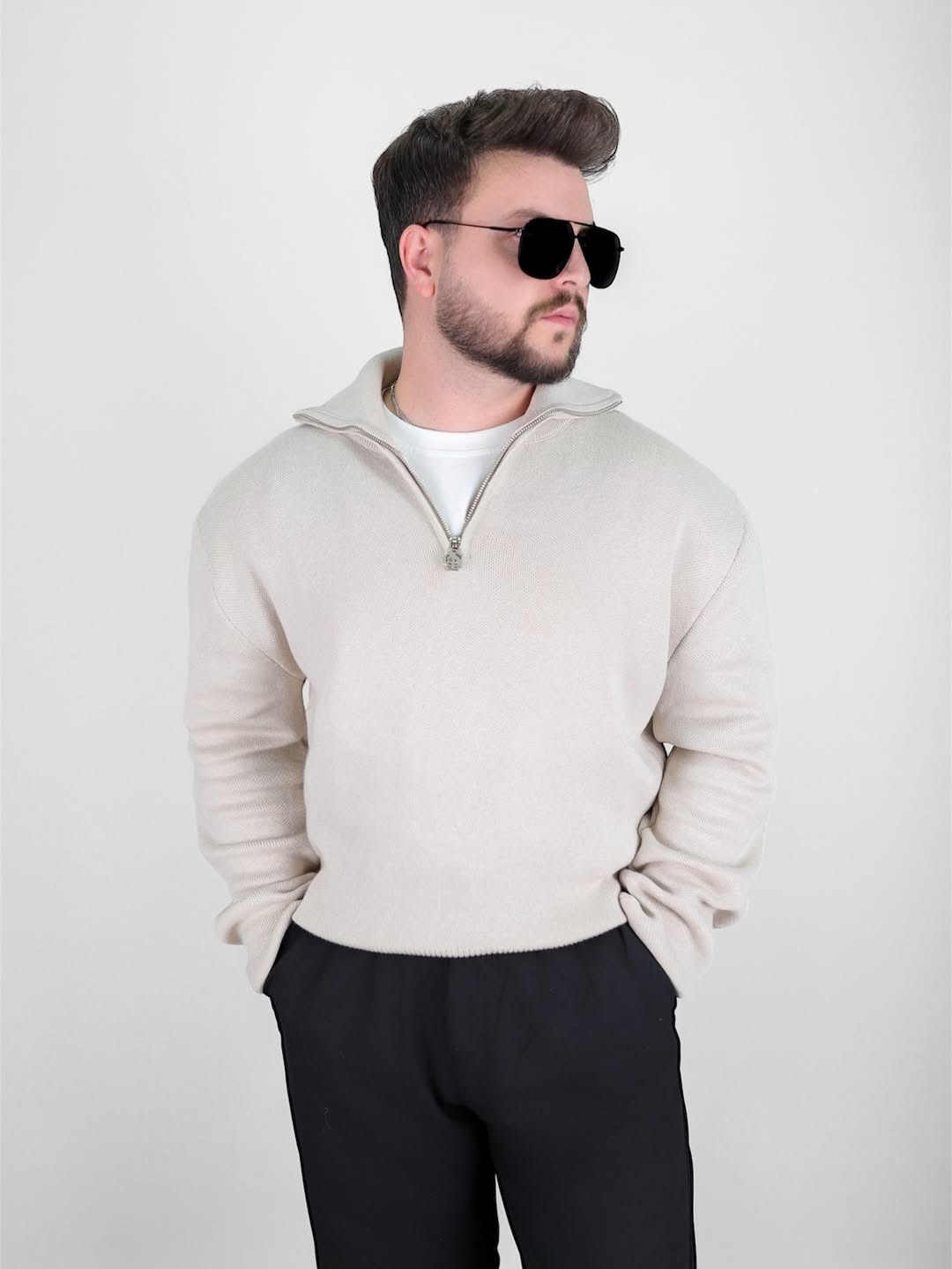 FERMUARLI REGULAR FIT YÜKSEK YAKA KAZAK