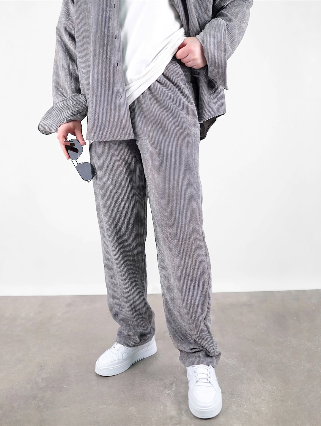 OVERSIZE EFEKTLİ KADİFE TAKIM