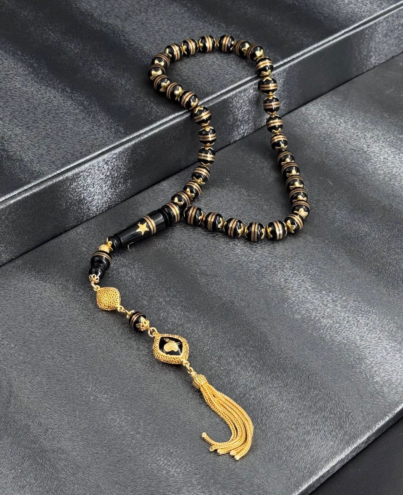 Erzurum Oltu taşı tesbih 14k altın kaplama özel tasarım püsküllü - SİYAH