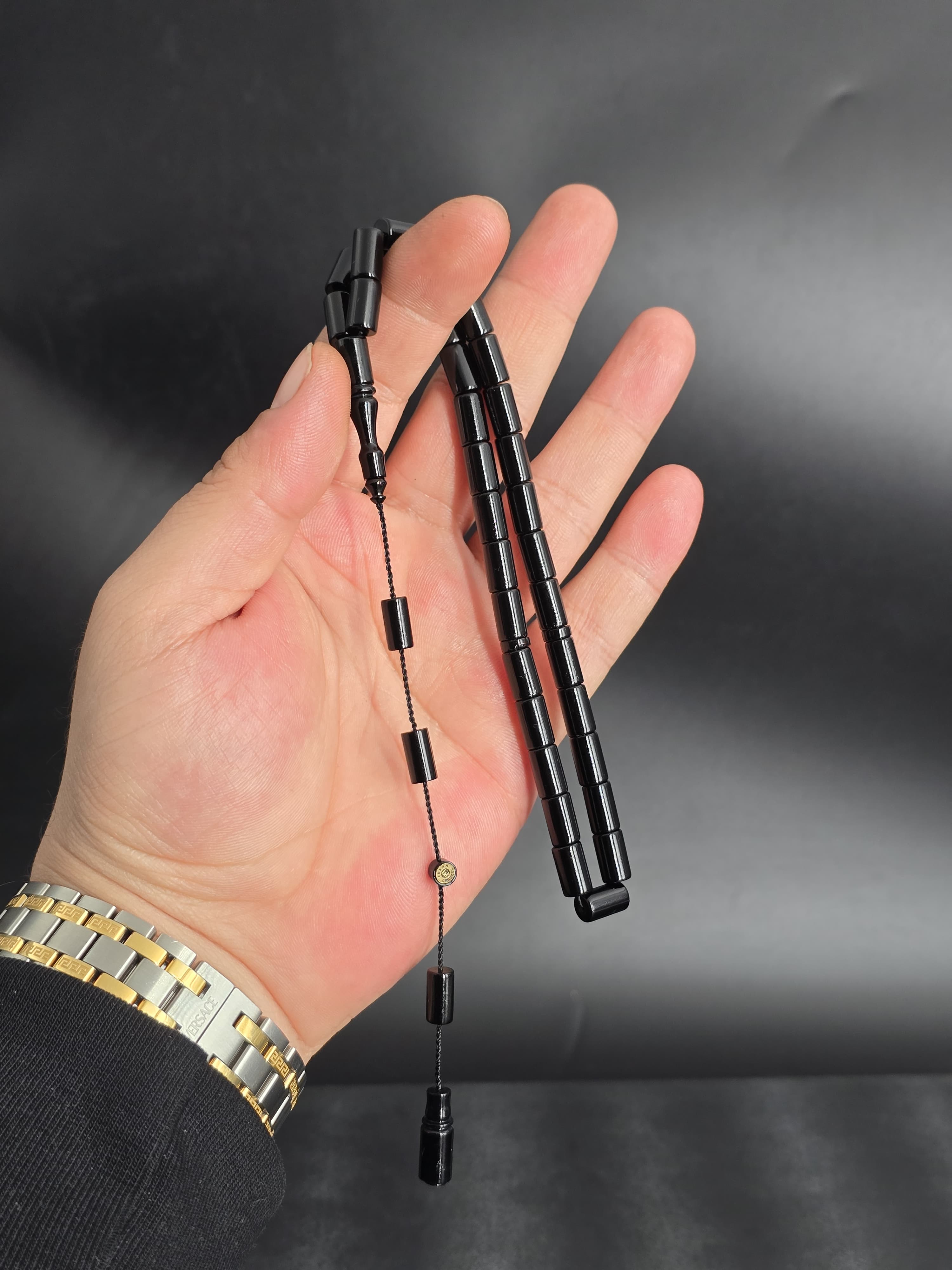 USTA İMZALI SİMSİYAH KESME SIKMA KEHRİBAR SİSTEMLİ PÜSKÜL İLE 