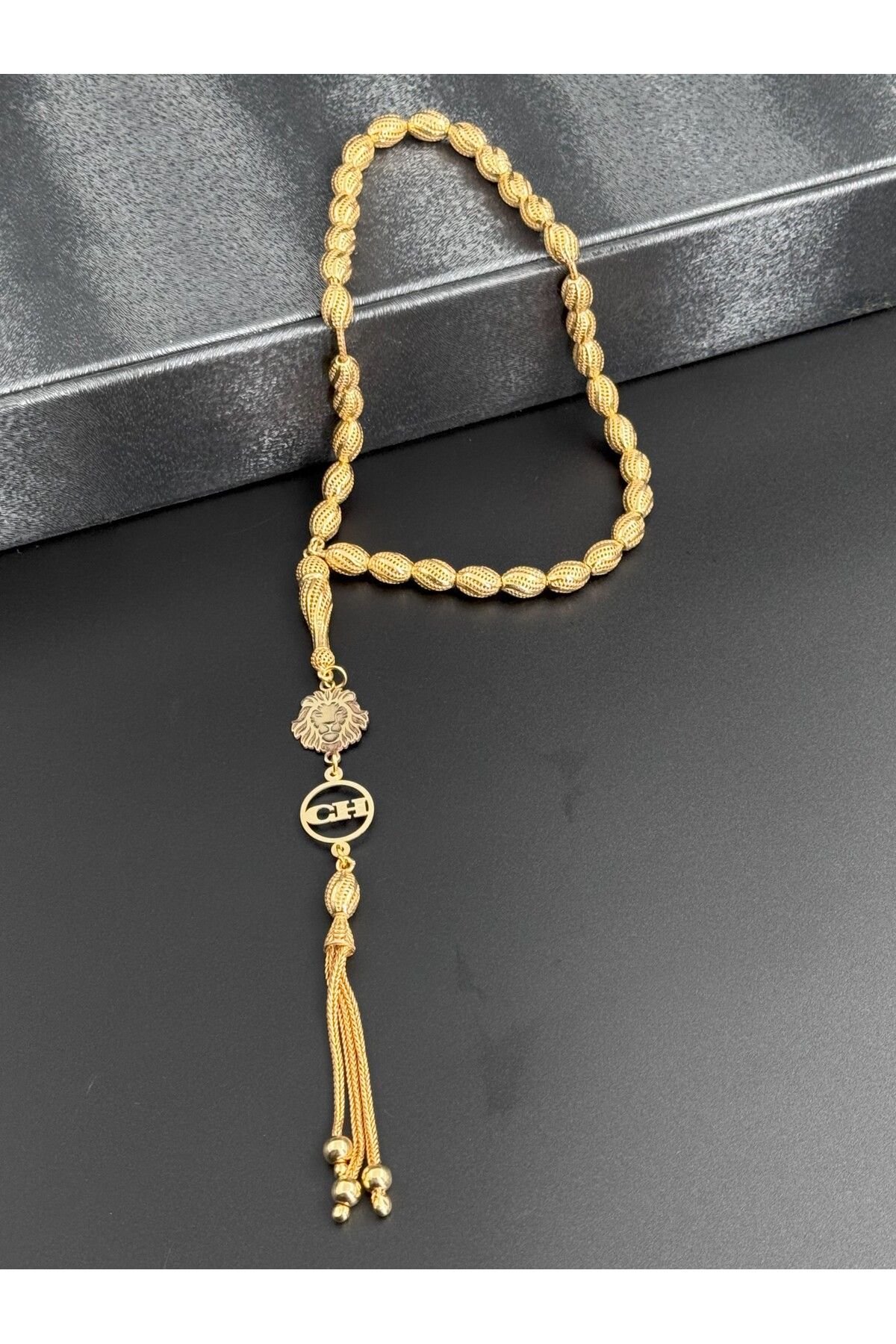 ASLAN FİĞÜRLÜ Kişiye Özel İsimli Tesbih 22 Gr. 22 Ayar Altın Kaplama Tesbih