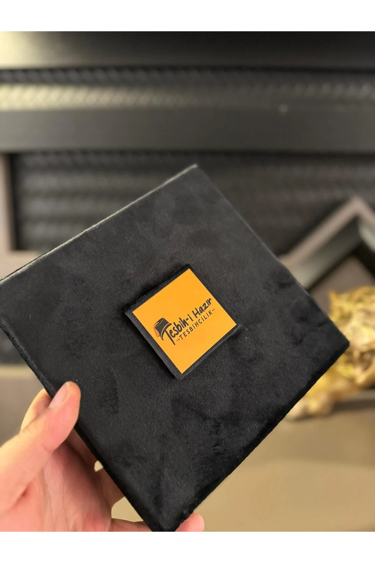 KÜRE HARELİ SIKMA KEHRİBAR TESBİH USTA İMZALI SİSTEMLİ PÜSKÜL İLE