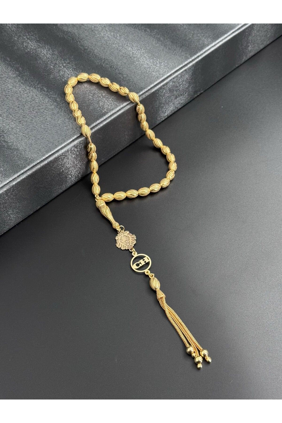 ASLAN FİĞÜRLÜ Kişiye Özel İsimli Tesbih 22 Gr. 22 Ayar Altın Kaplama Tesbih