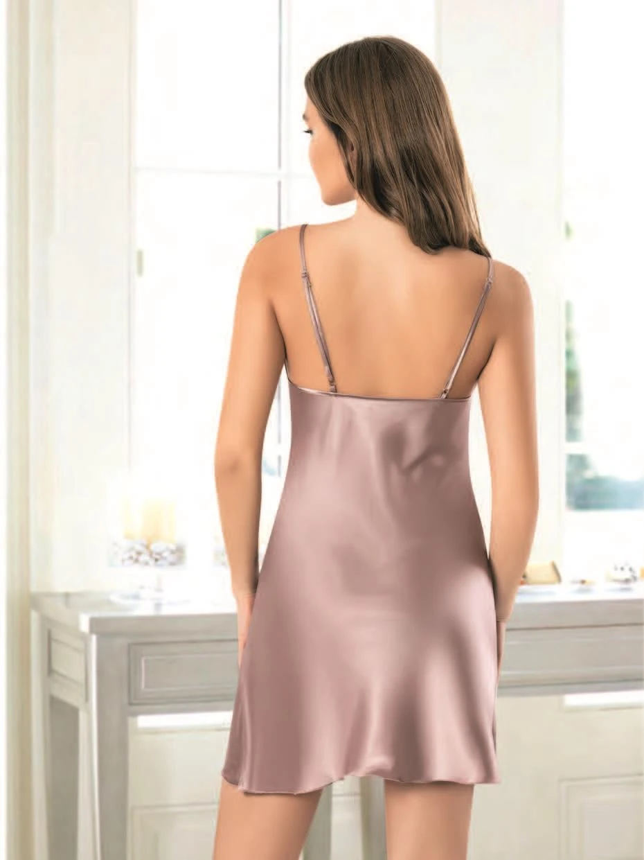 2130 MİSS LARİS GECELİK