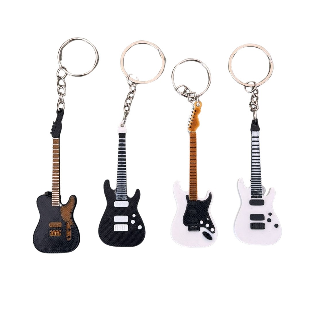 Orta boy 4’lü gitar anahtarlık 