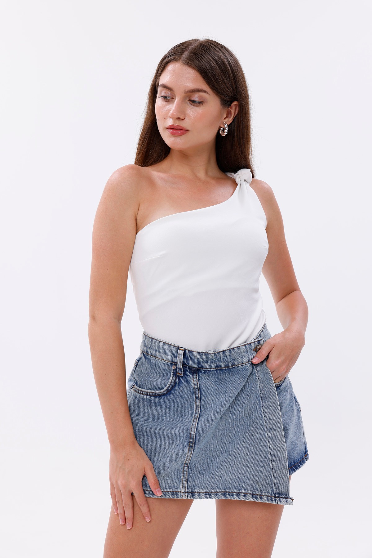 Asimetrik Kesim Denim Mini Etek