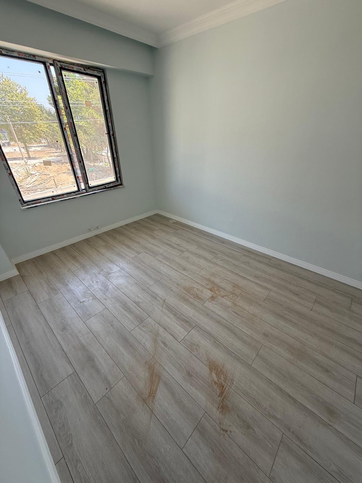 YOLA CEPHE, OKUL YANI, MÜSTAKİL GİRİŞ-BAHÇE, EBEVEYN BANYO, MERKEZ PLAJ 3+1 TRİPLEKS ! KOCAALİ YALI MH