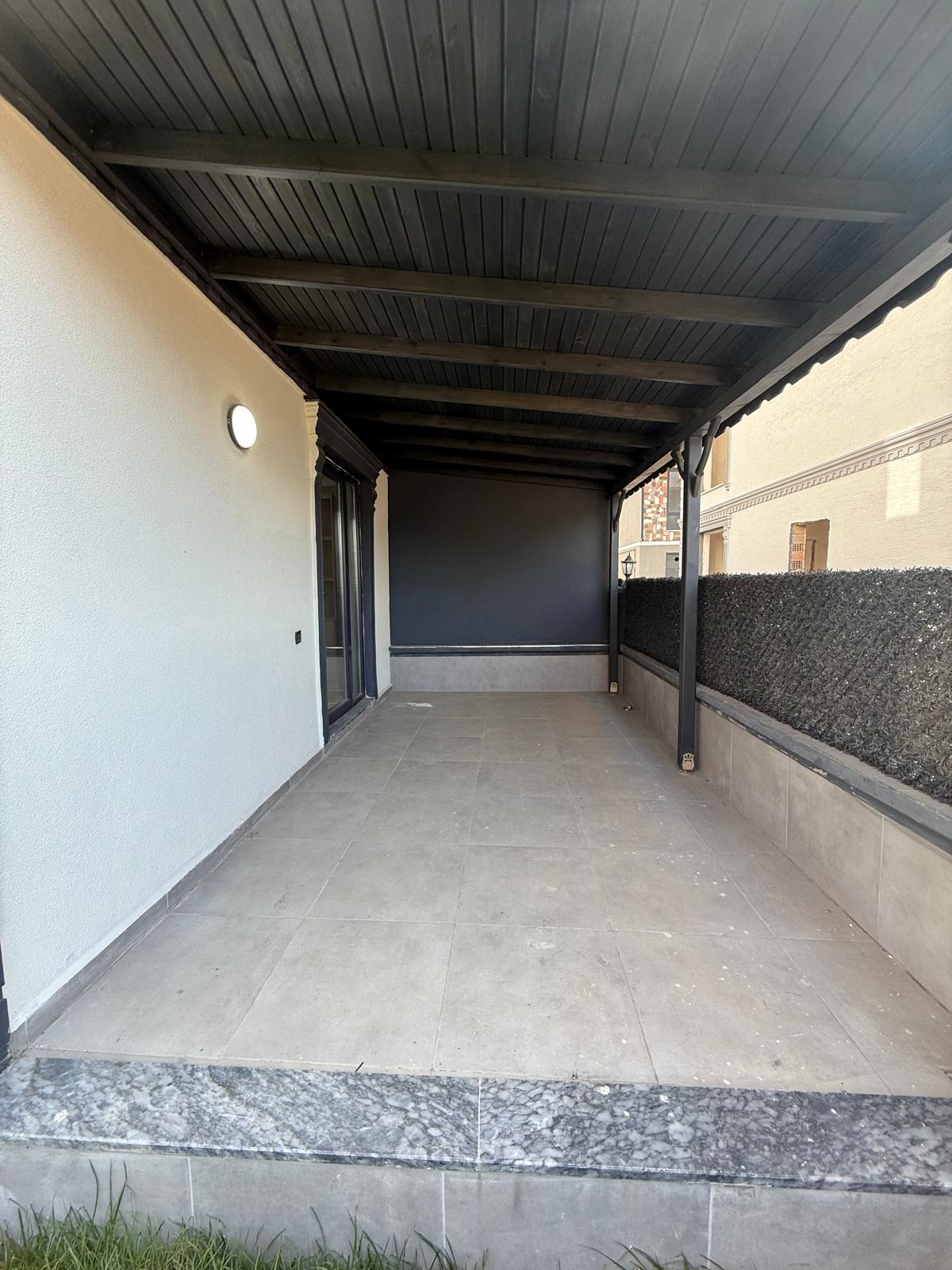 AYRI MUTFAK, GENİŞ BAHÇE, LÜKS DİZAYN, MERKEZ PLAJ, EBEVEYN BANYOLU 3+1 TRİPLEKS VİLLA! KOCAALİ YAYLA MH