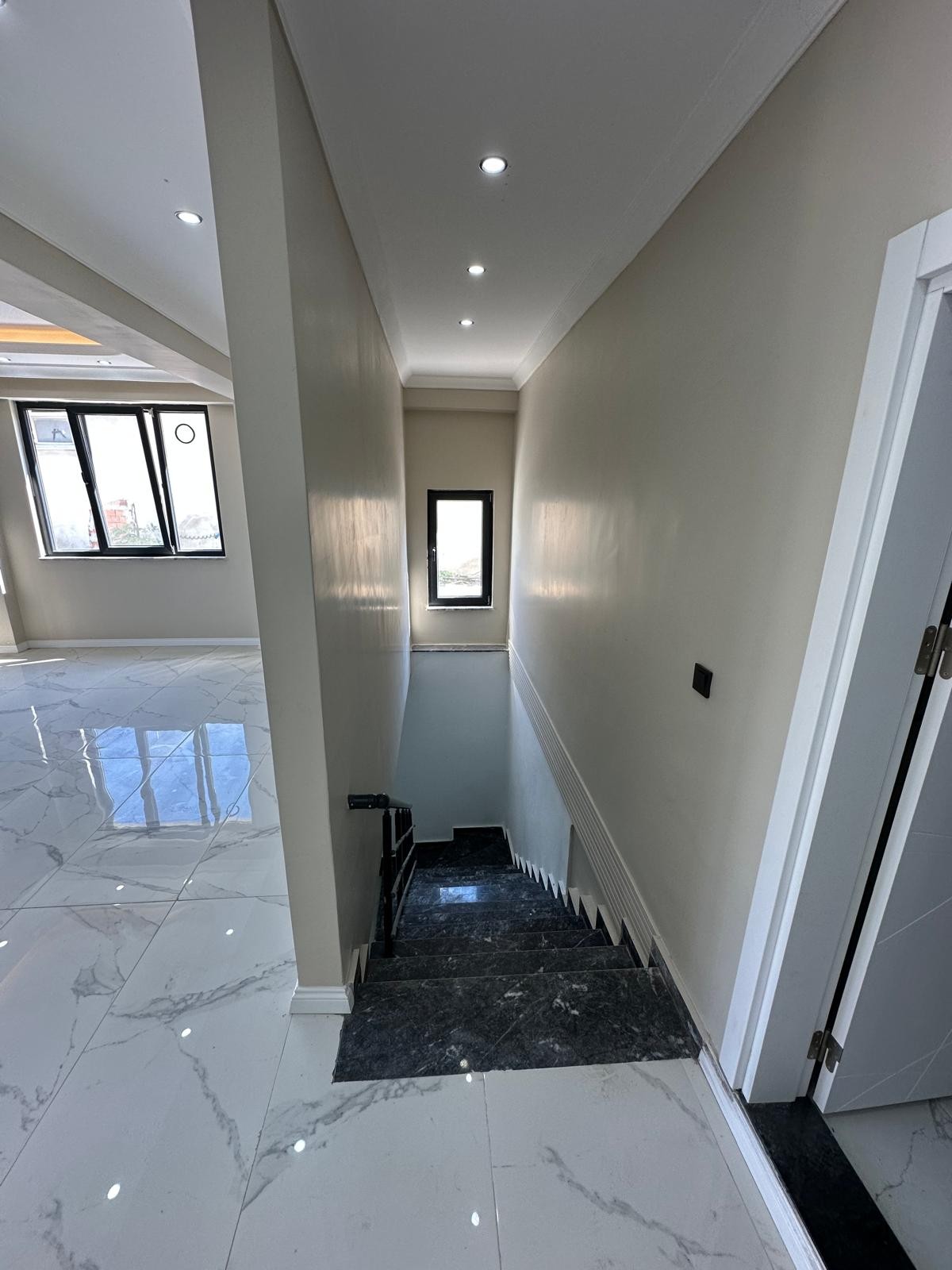 ÇARŞI MERKEZDE, TERS DUBLEKS, YERDEN ISITMA, ASANSÖRLÜ, KAPALI OTOPARK 2+1 DAİRE! AĞALAR MH