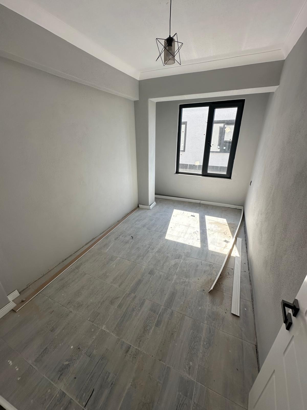 ARA KAT, F/P, DENİZE YÜRÜME MESAFESİ, YERDEN ISITMA, SİTE İÇİ 2+1 DAİRE! YAYLA MH