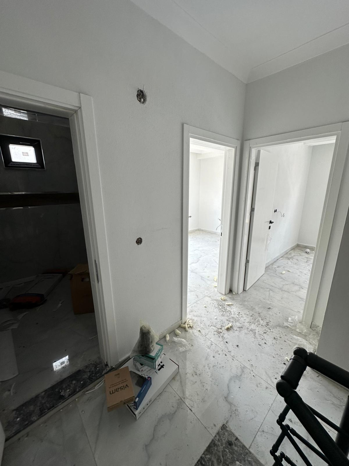 PLAJA 150METRE, MERKEZ PLAJ, KOMPLE GRANİT ZEMİN, EBEVEYN BANYO 3+1 TRİPLEKS VİLLA! KOCAALİ YALI MH