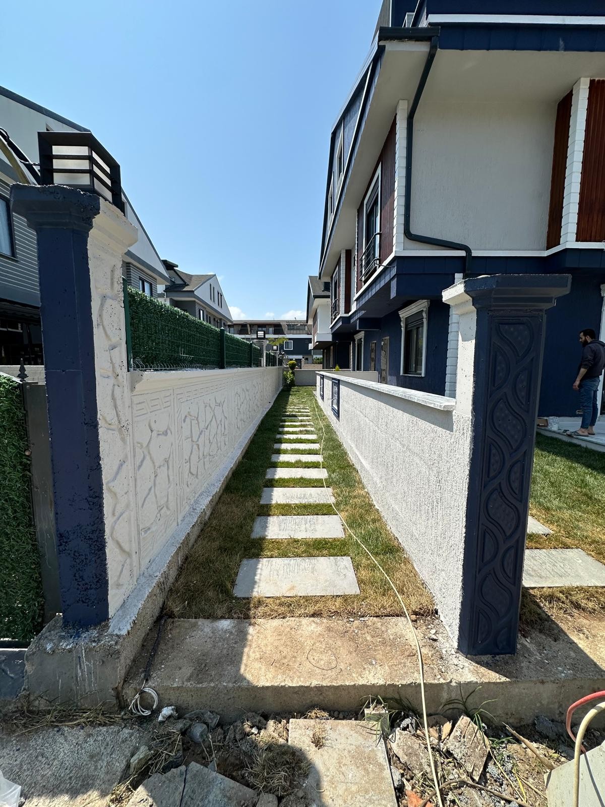 PLAJA 150METRE, MERKEZ PLAJ, KOMPLE GRANİT ZEMİN, EBEVEYN BANYO 3+1 TRİPLEKS VİLLA! KOCAALİ YALI MH