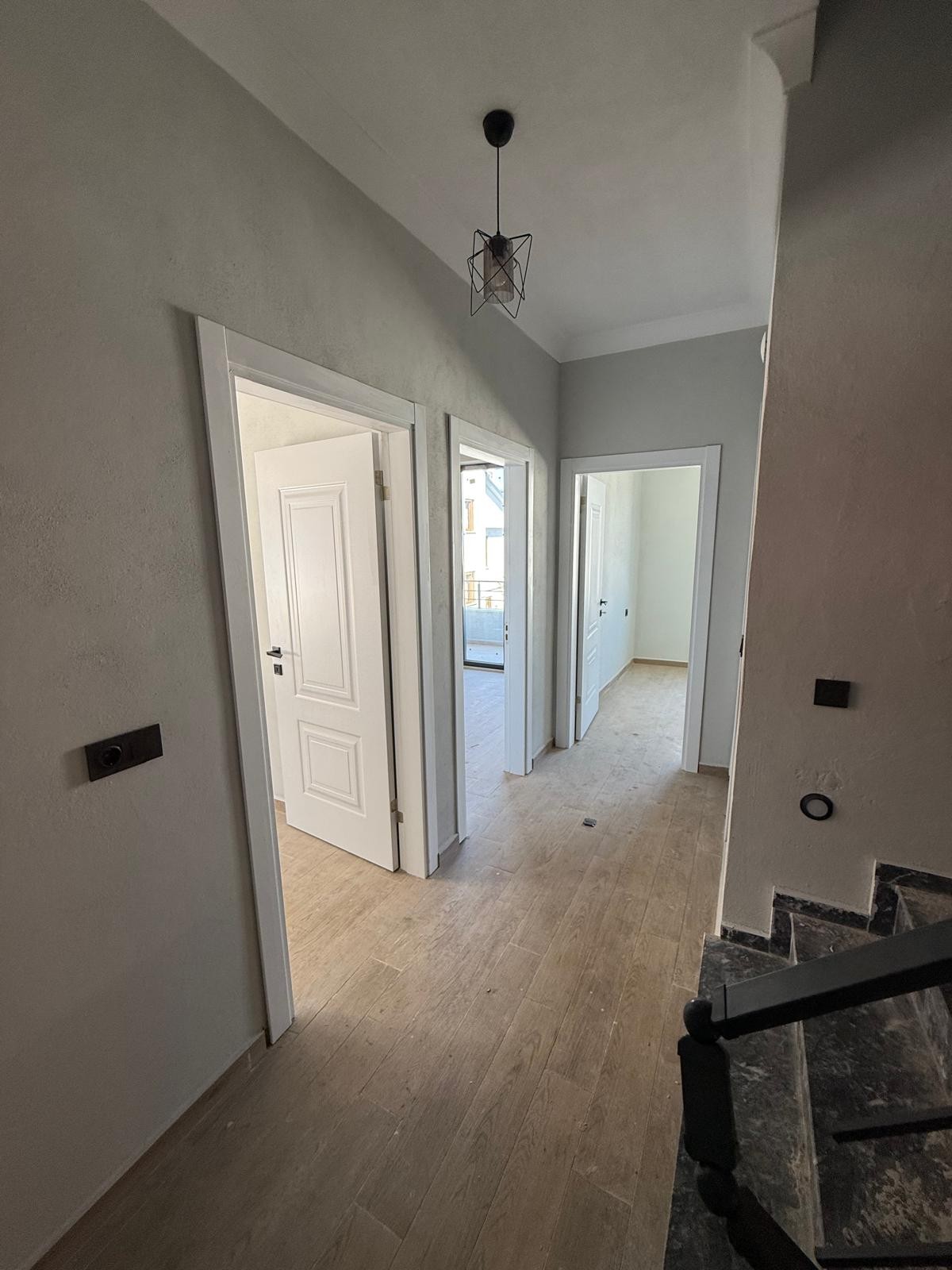 ULTRA GENİŞ BAHÇE-BİNA ALANLI, ARKA CEPHE, ÜNİVERSİTE YANI, 144M2 KENDİ ARSASI, HAVUZLU 4+1 TRİPLEKS VİLLA! KOCAALİ ALANDERE MH