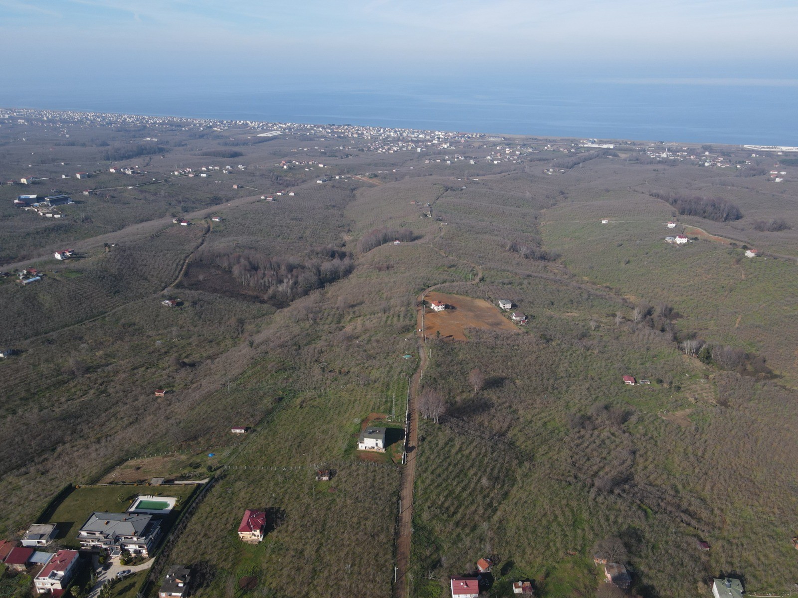 PANORAMİK DENİZ MANZARALI, DOĞA İLE İÇ İÇE, İMARLI-RUHSATLI-PROJELİ PARSELLENMİŞ ARSA 412M2 – KADIKÖY MH.
