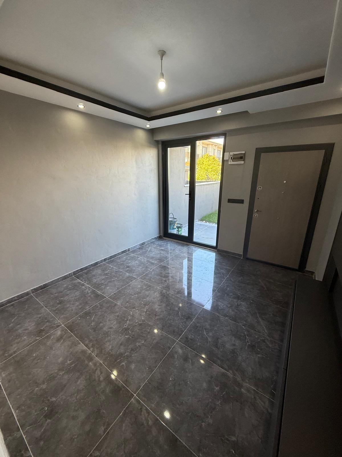 PLAJA 250METRE, AYRI KONSEPT MUTFAK, YERDEN ISITMA, ÖN-ARKA ÇİFT BAHÇE 4+1 TRİPLEKS VİLLA! KOCAALİ YAYLA MH