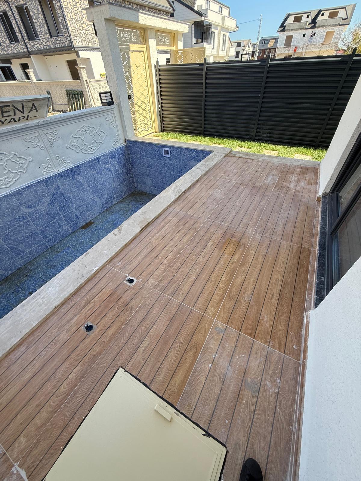 MERKEZ PLAJ, ÖN-ARKA CEPHE SEÇENEKLİ-ÖN, ALAÇATI TAŞ KONSEPT 4+1 TRİPLEKS VİLLA! KOCAALİ YAYLA MH