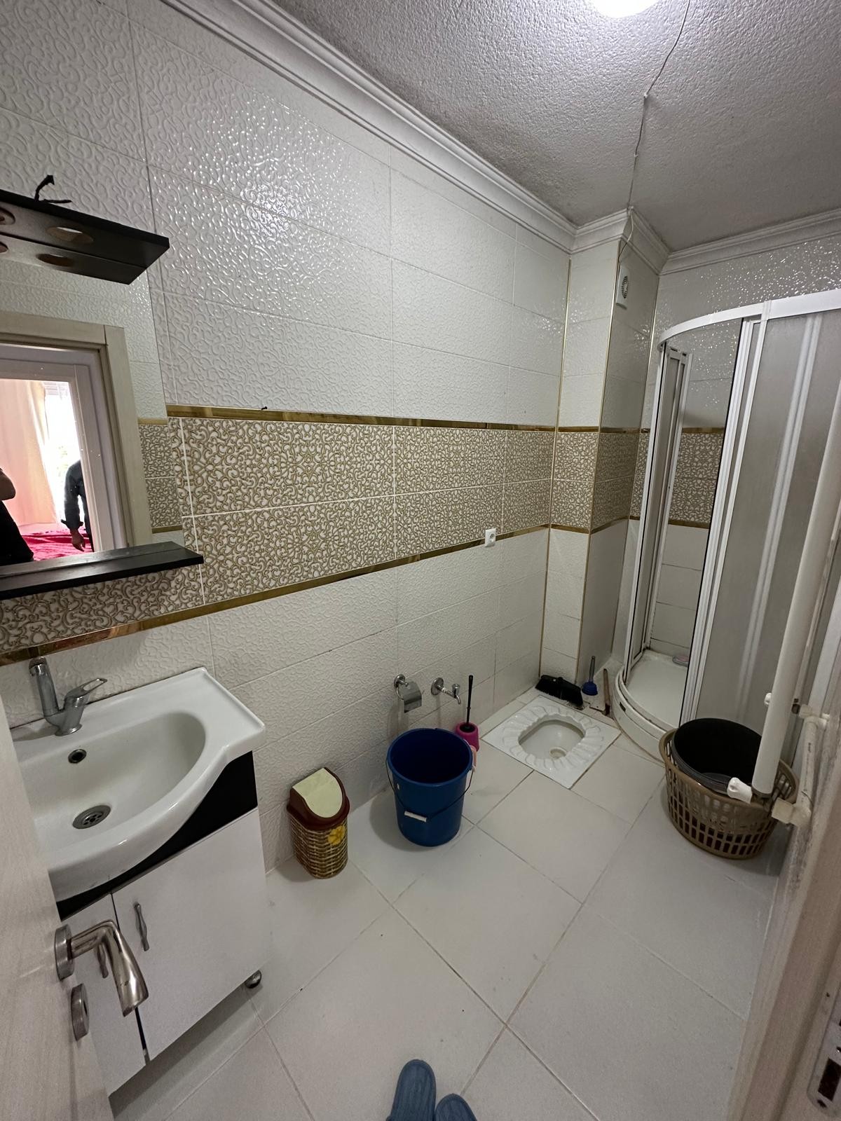 MERKEZ PLAJ, EŞYALI, DENİZE 3DK, ARA KAT, KOMBİ-PETEK, FIRSAT FİYAT 1+1 DAİRE! YALI MH