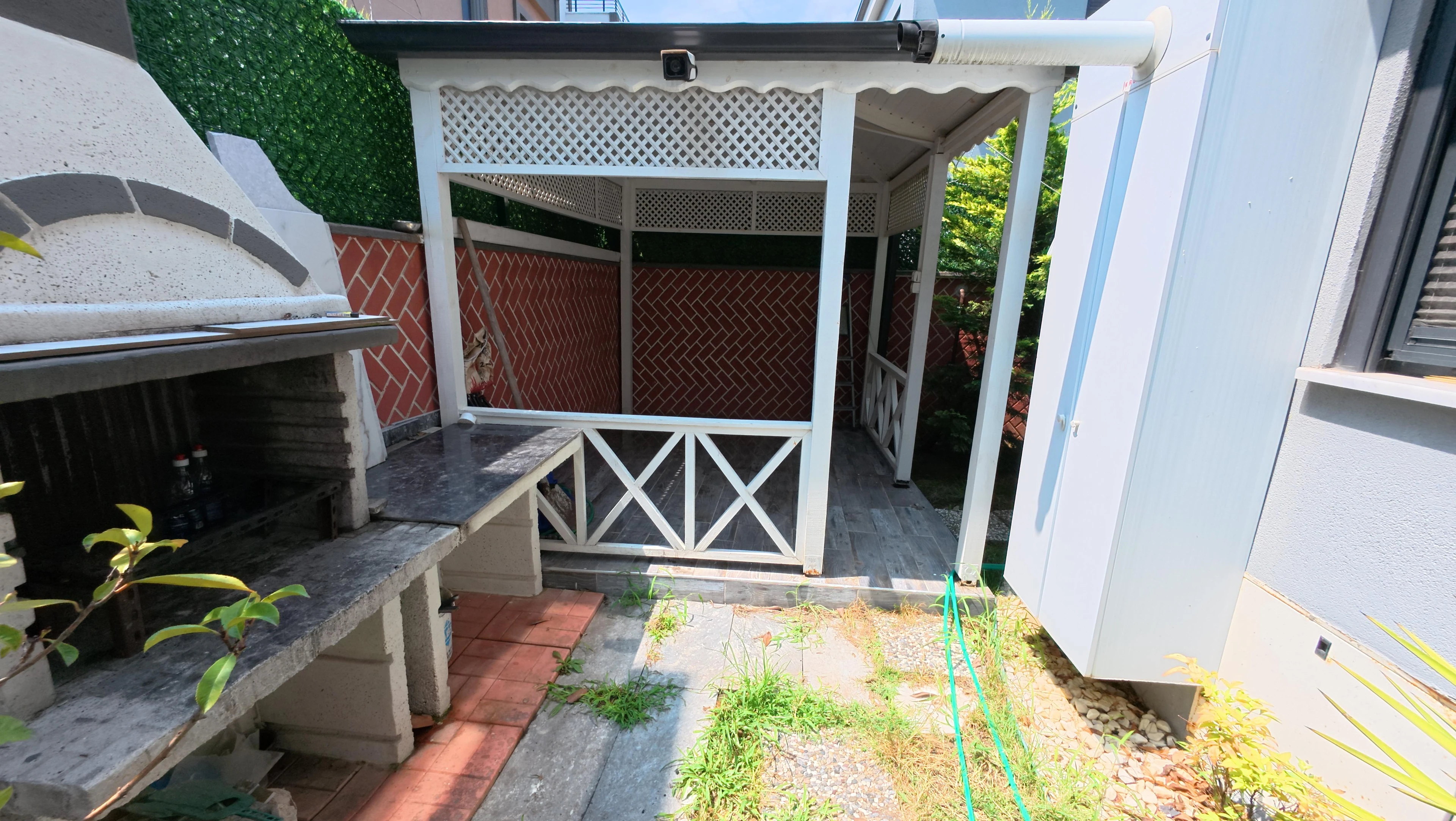 300m2 ARSA İÇİNDE TAM BAĞIMSIZ MÜSTAKİL! HAVUZLU, JAKUZİLİ, ULTRA GENİŞ BAHÇE, KENDİNE GARAJLI 4+1 TRİPLEKS VİLLA! KOCAALİ YALI MH